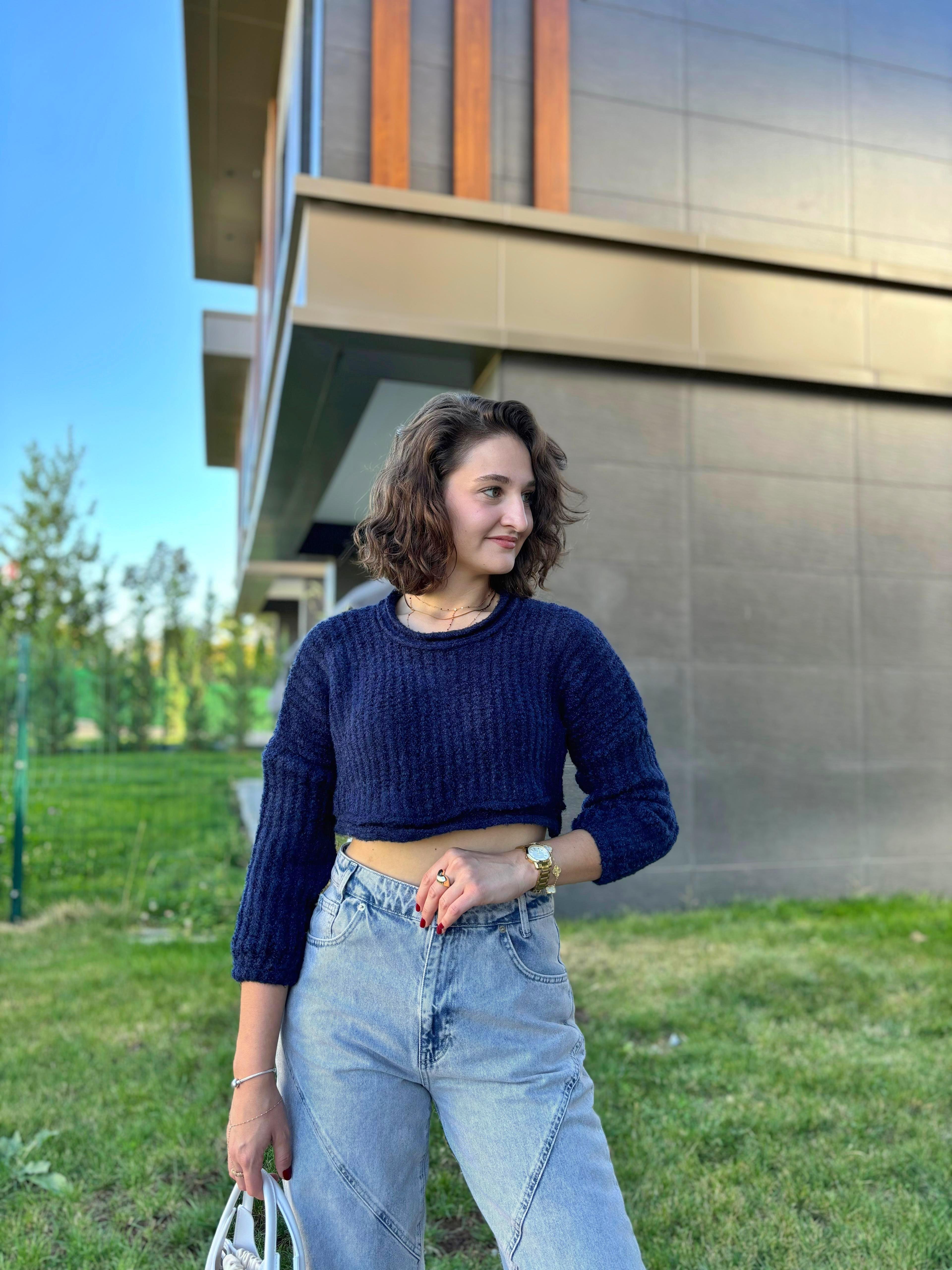 Triko Bisiklet Yaka Crop Kazak