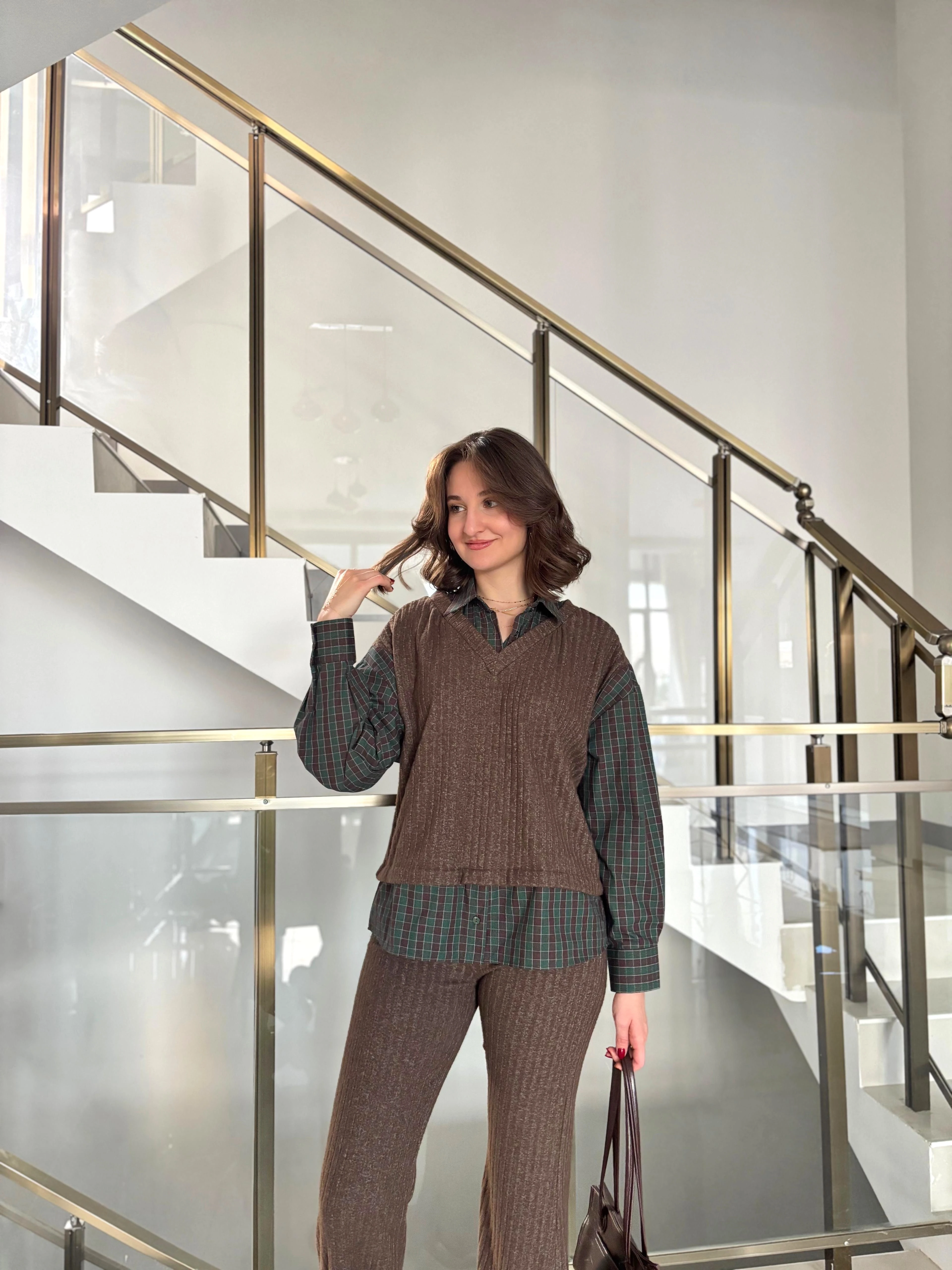 Gömlek Detaylı Triko Pantolon Takım - Kahverengi