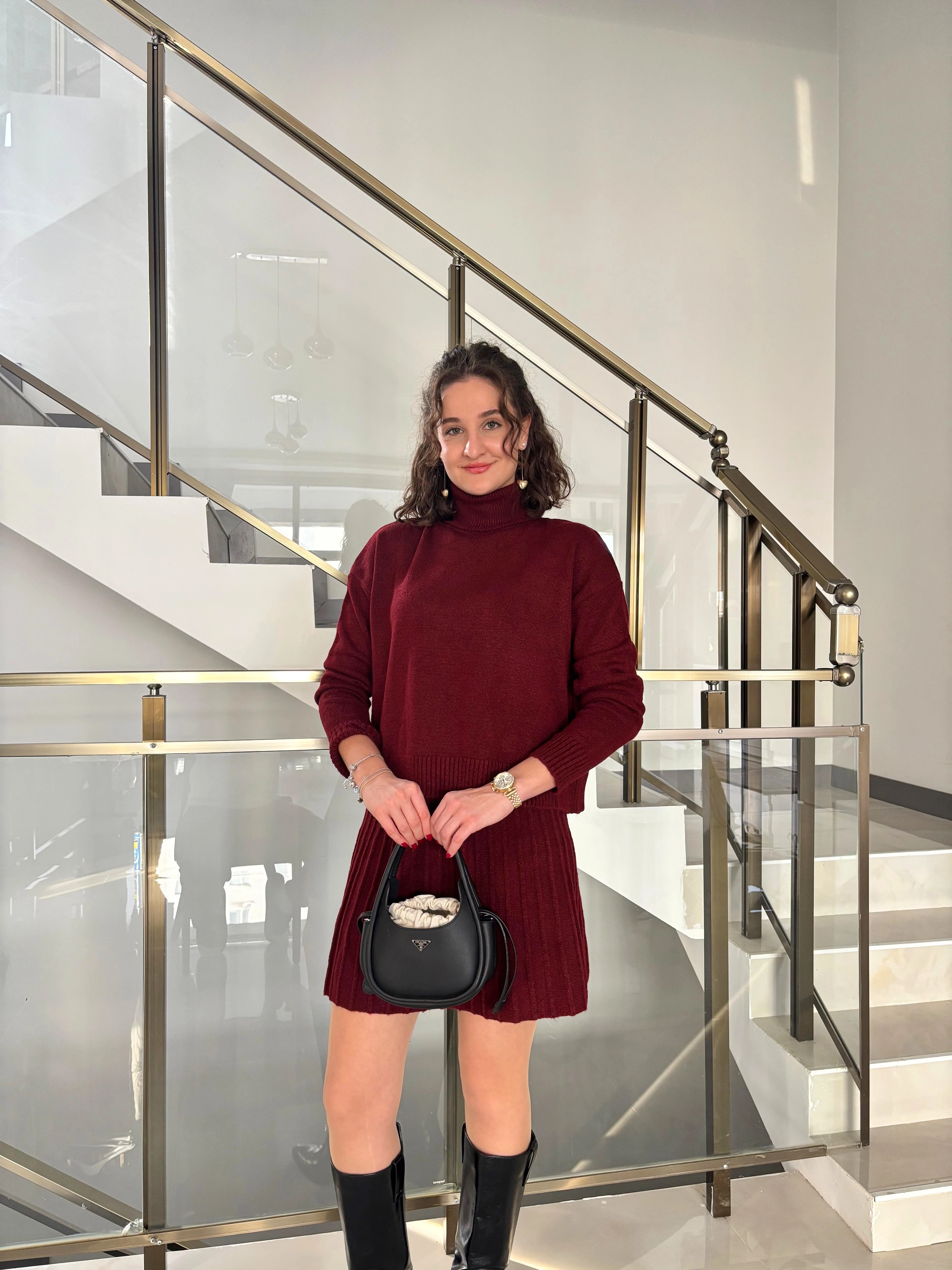 Boğazlı Kazak Etekli Triko Takım