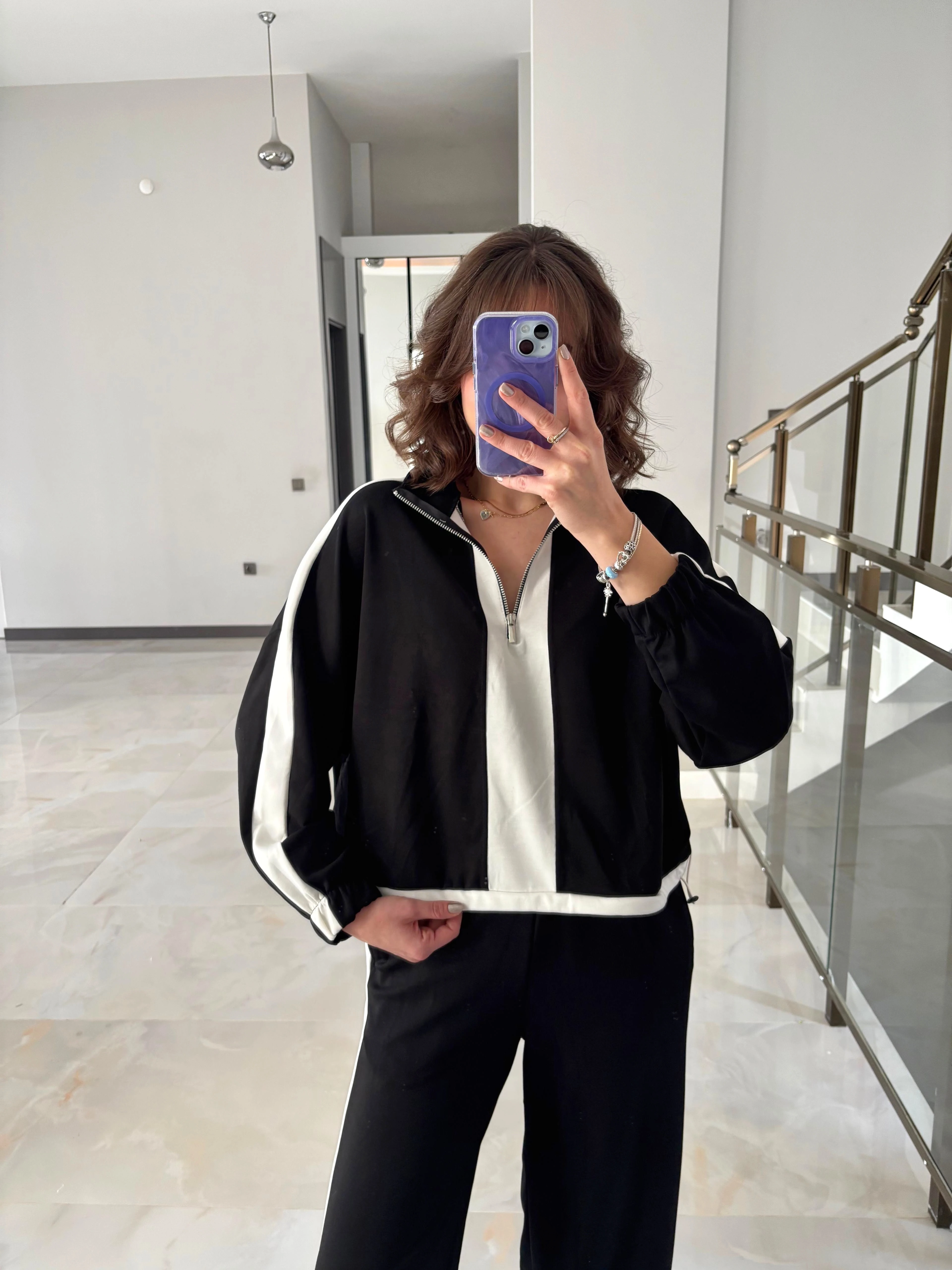 Önü Fermuarlı Şerit Detaylı Modal Takım