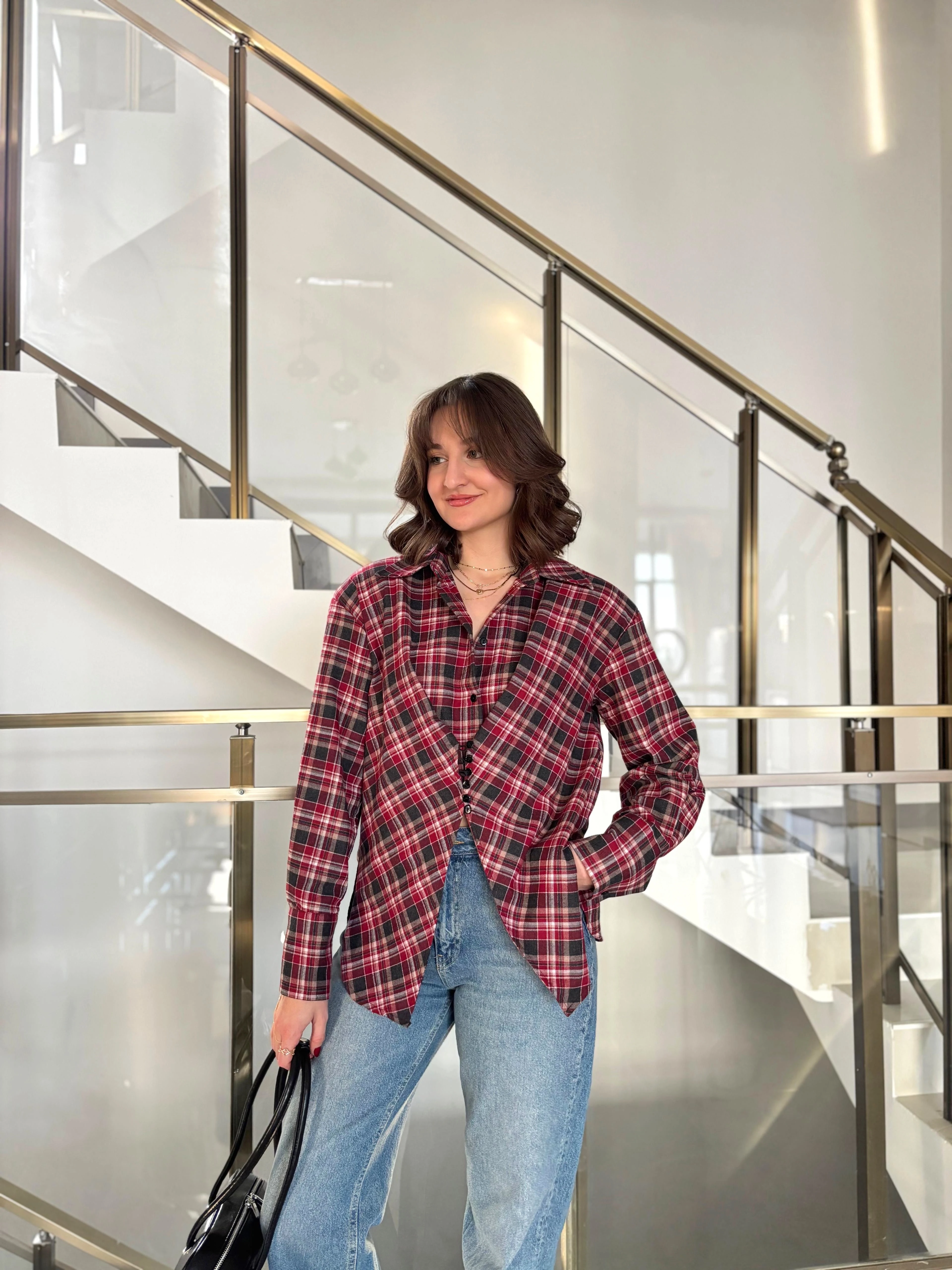 Ekoseli Asimetrik Detaylı Vatkalı Gömlek - Kırmızı