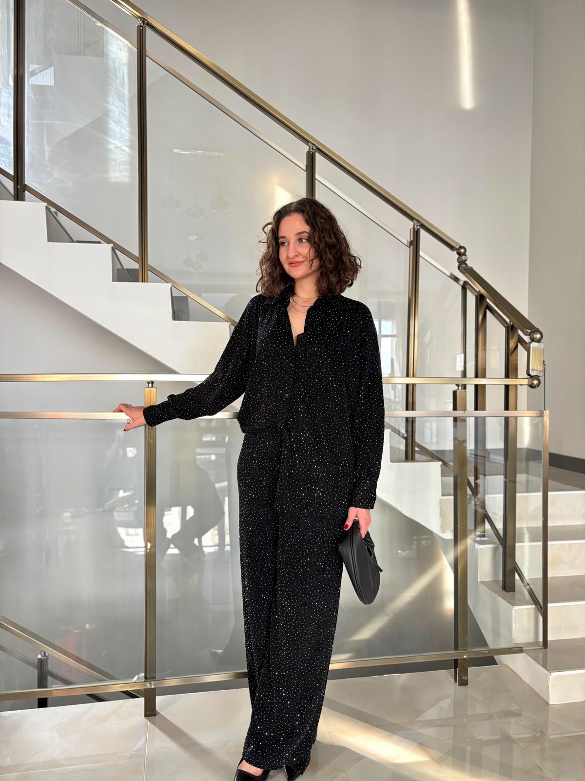 Kendinden Taşlı Pantolon Gömlek Takım