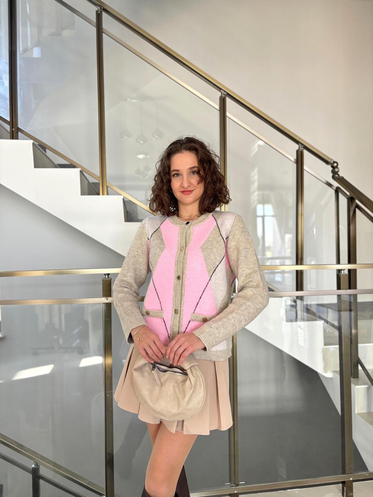 Pembe-Bej Gold Düğmeli Triko Hırka