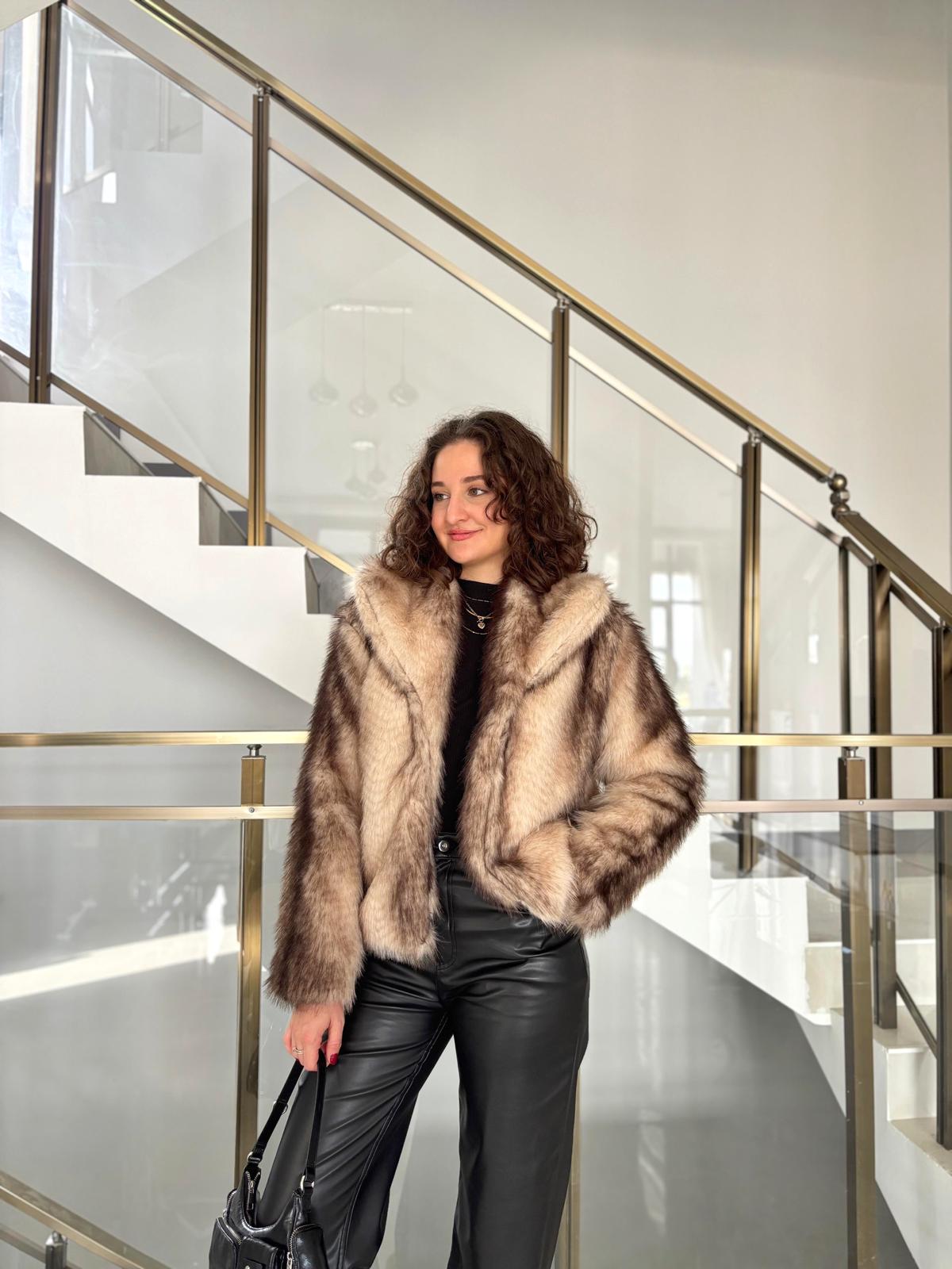 Şal Yaka Çizgili Tina Kürk (Dar kalıptır mutlaka bir beden büyük sipariş veriniz ! ) - Bej