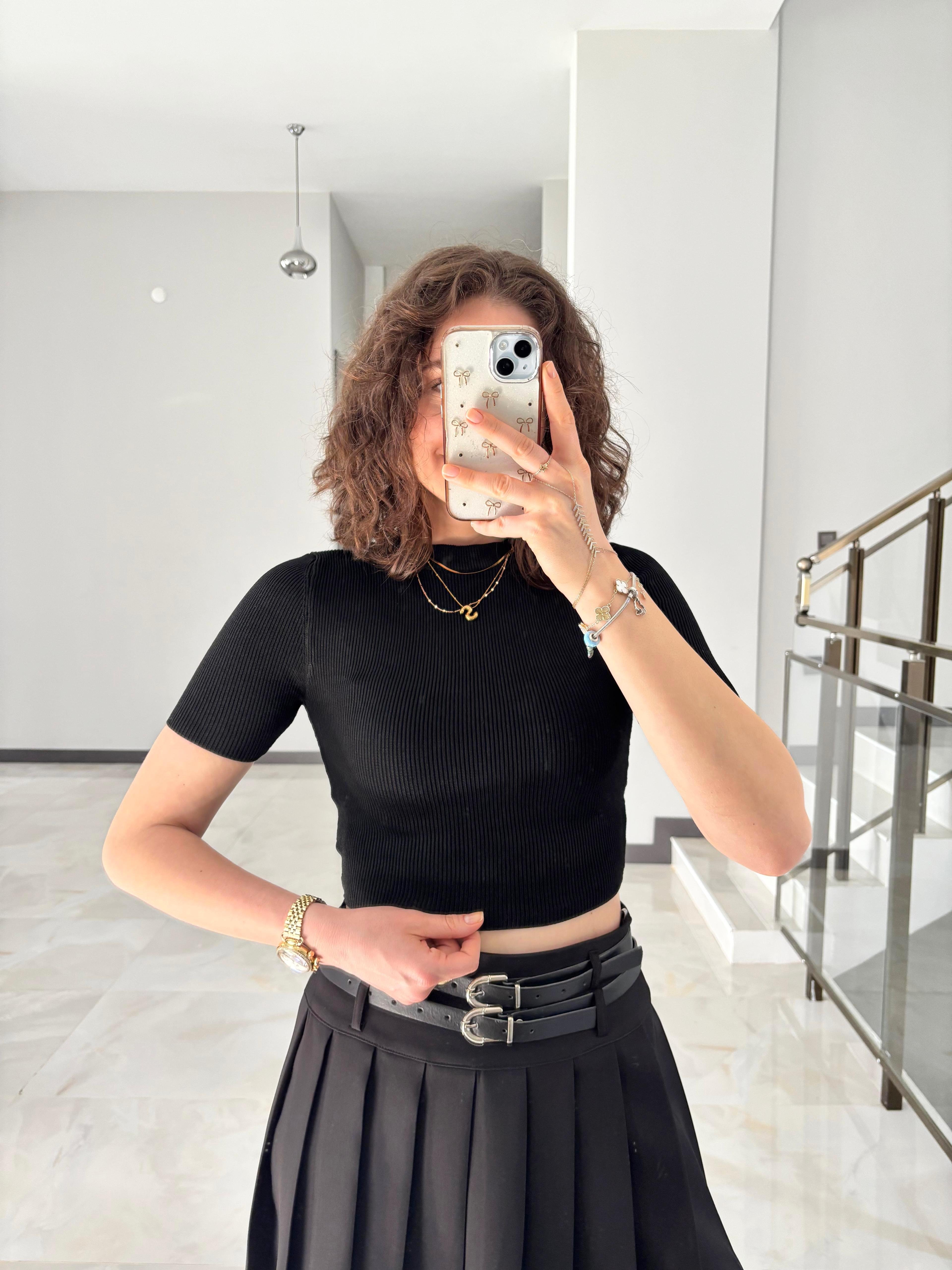 MD Marka Model Kısa Kollu Triko - SİYAH
