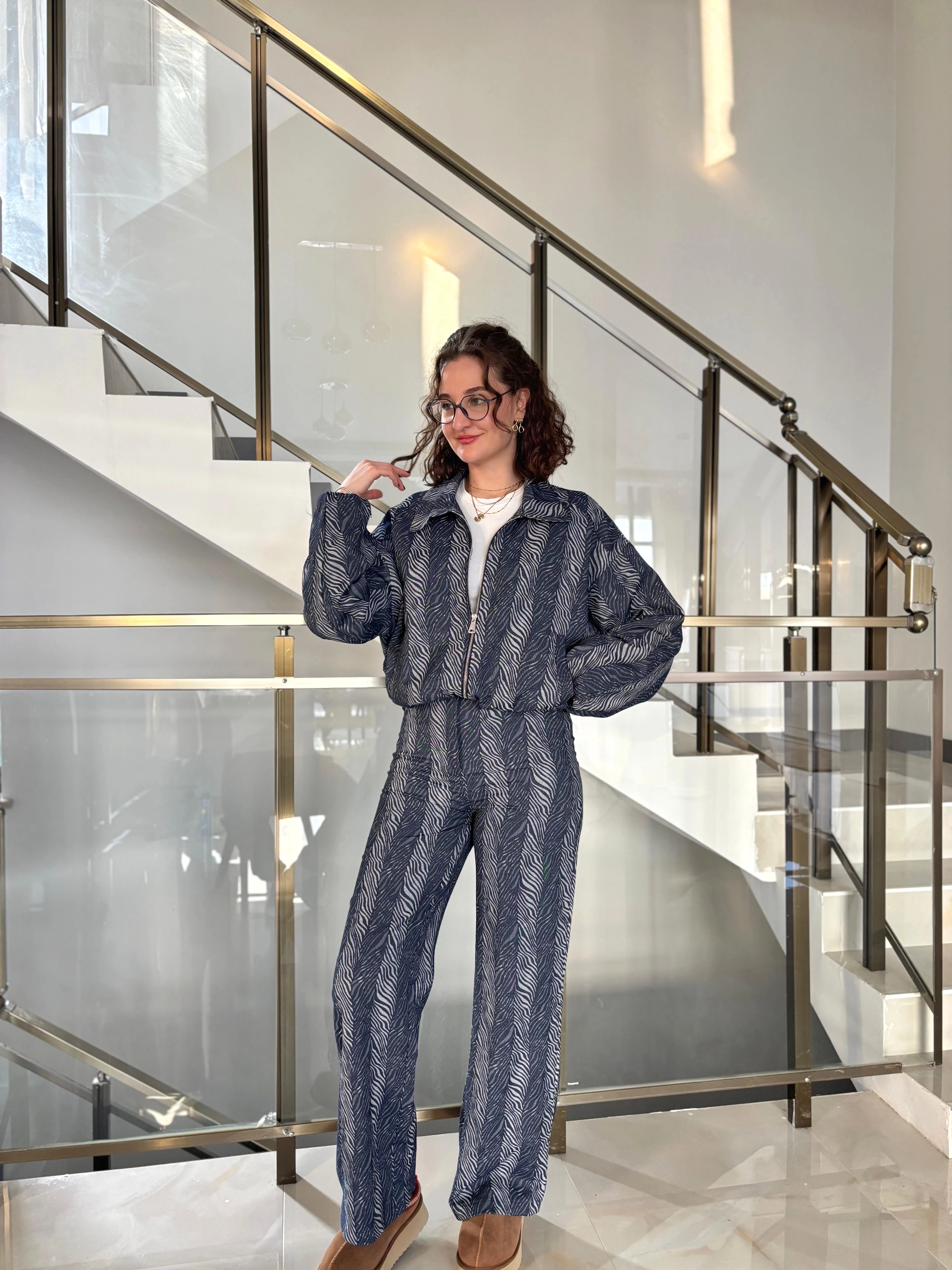 Mavi Desenli Bomber Tasarım Takım