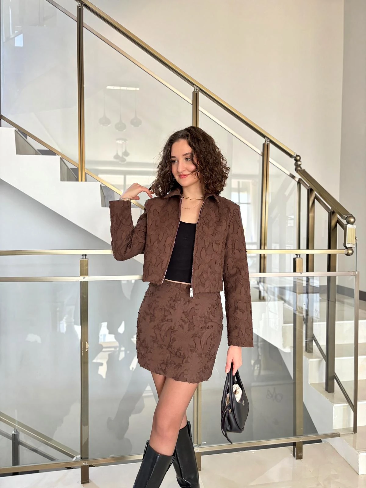 Jakarlı Mini Etek Ceket Takım - Kahverengi