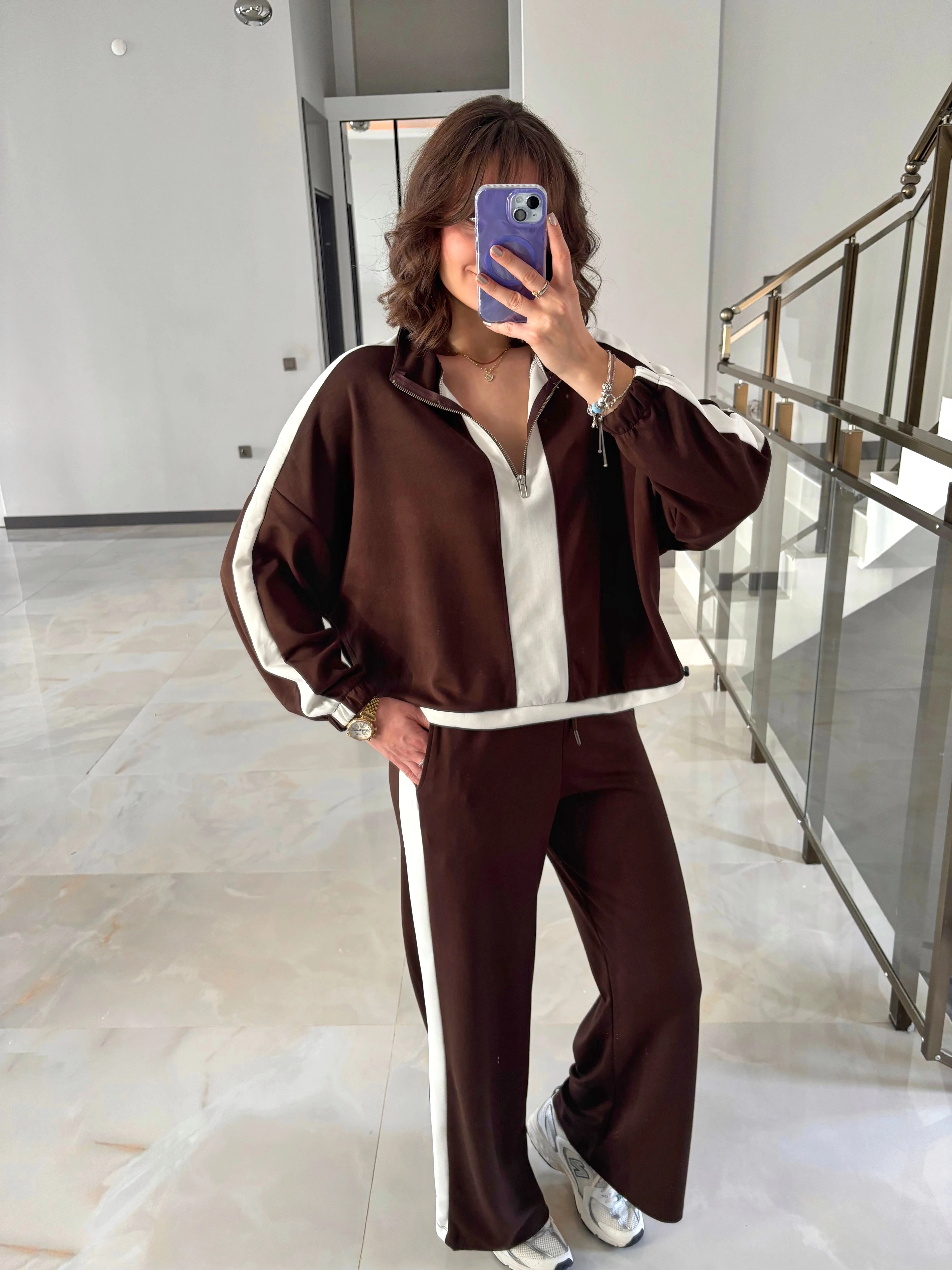 Önü Fermuarlı Şerit Detaylı Modal Takım