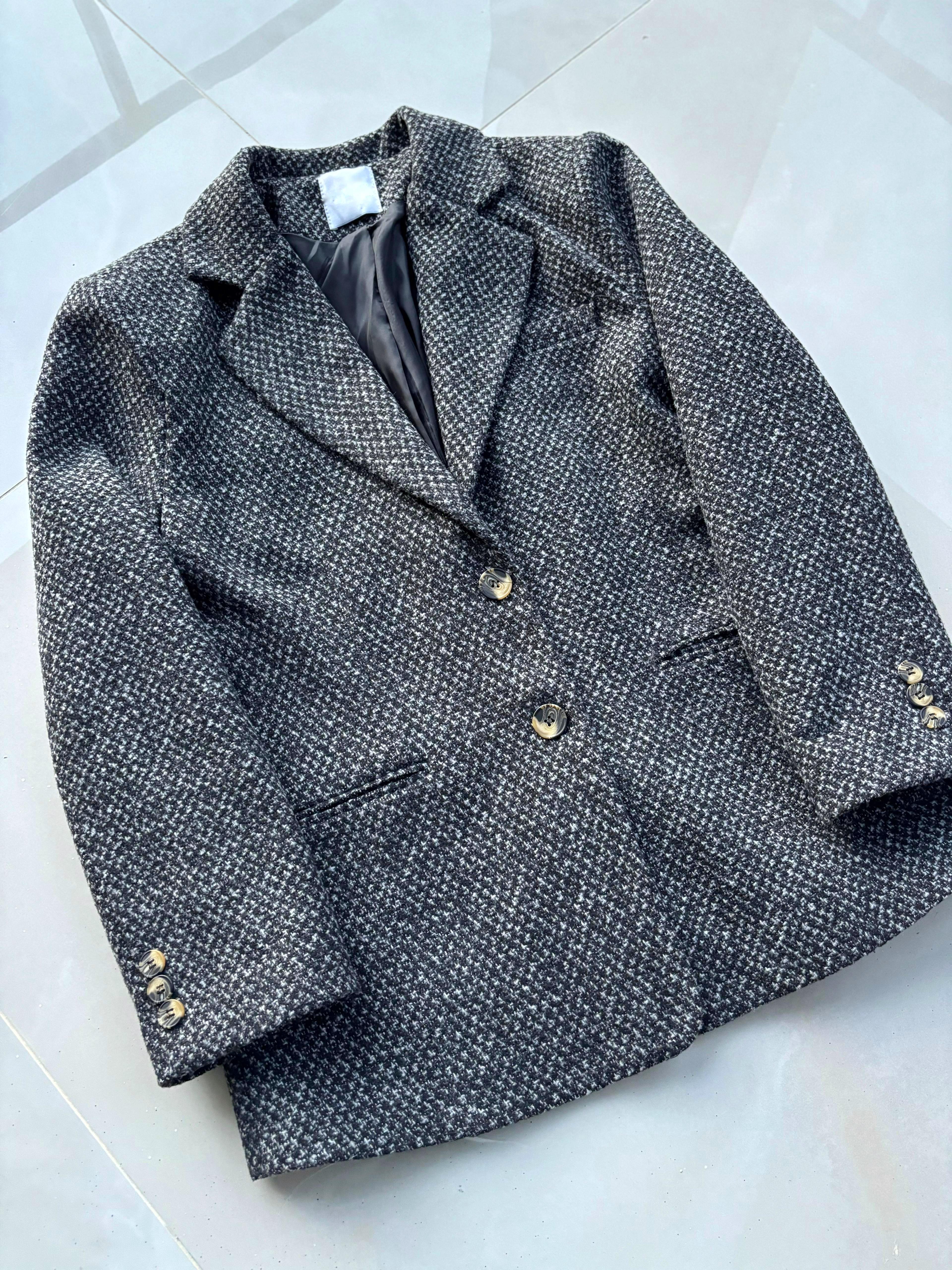 Siyah Kırçıllı Vatkalı Astarlı Kaşe Blazer Ceket
