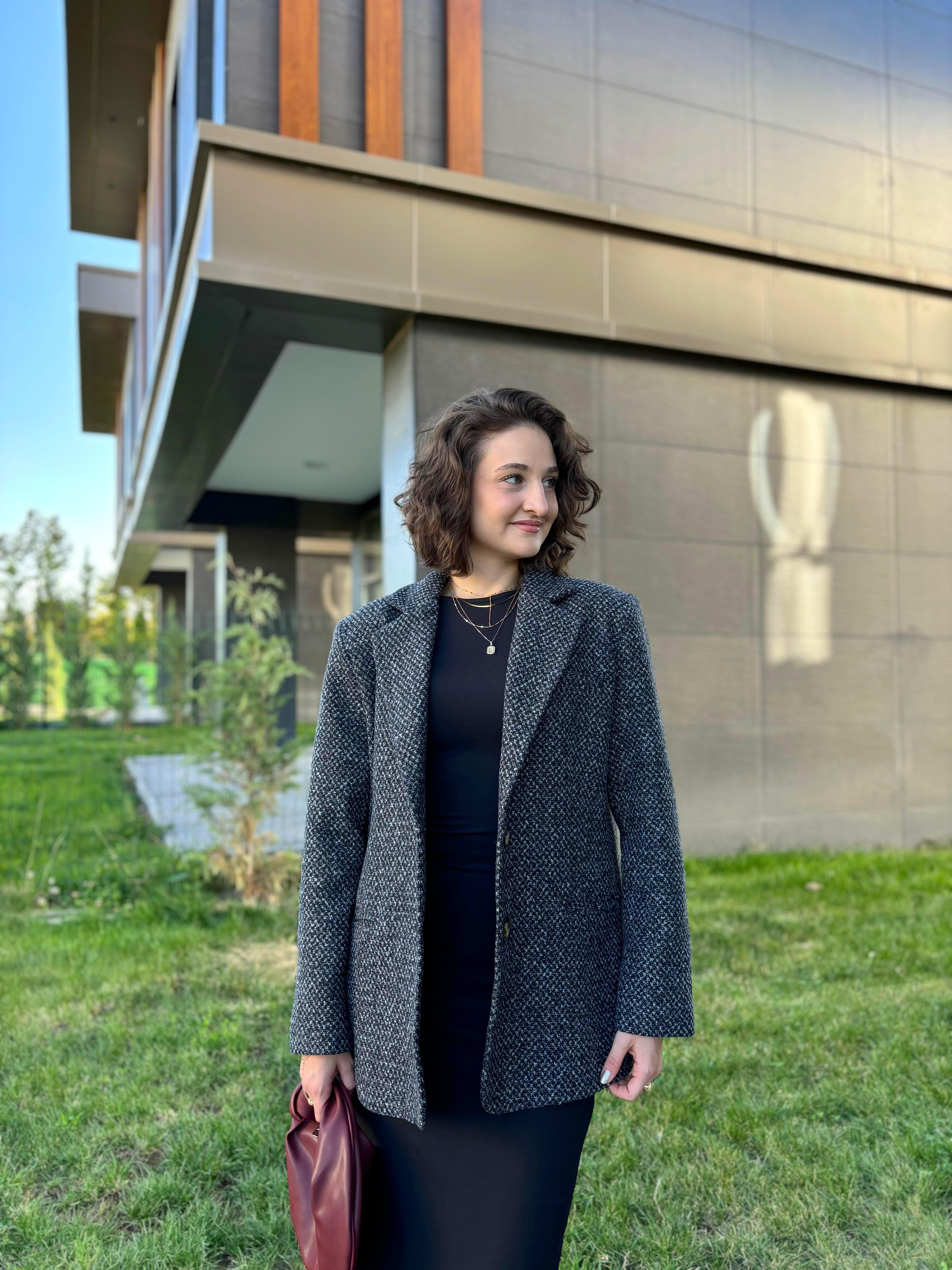 Siyah Kırçıllı Vatkalı Astarlı Kaşe Blazer Ceket