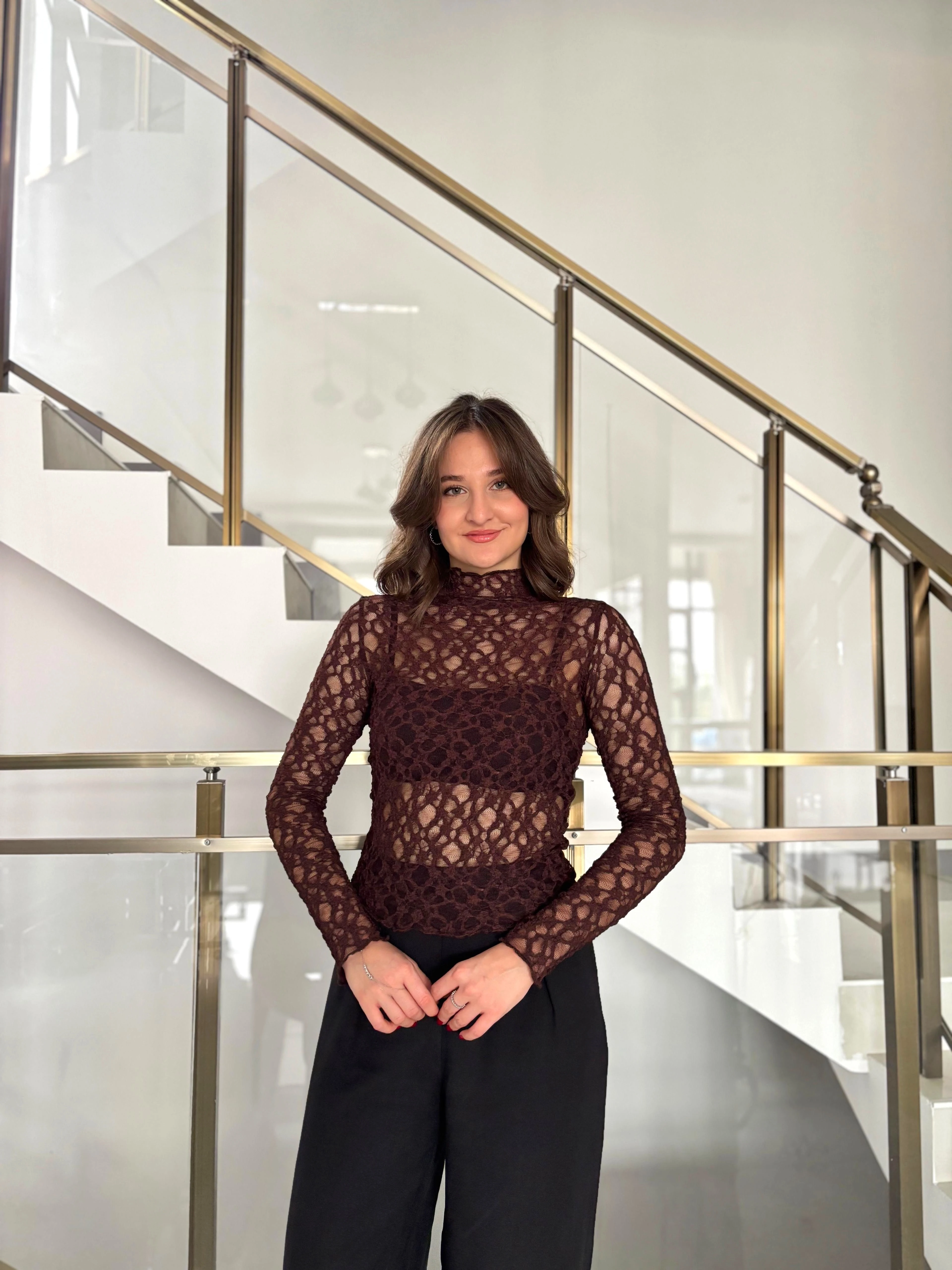 Balıkçı Yaka Dantel Bluz 