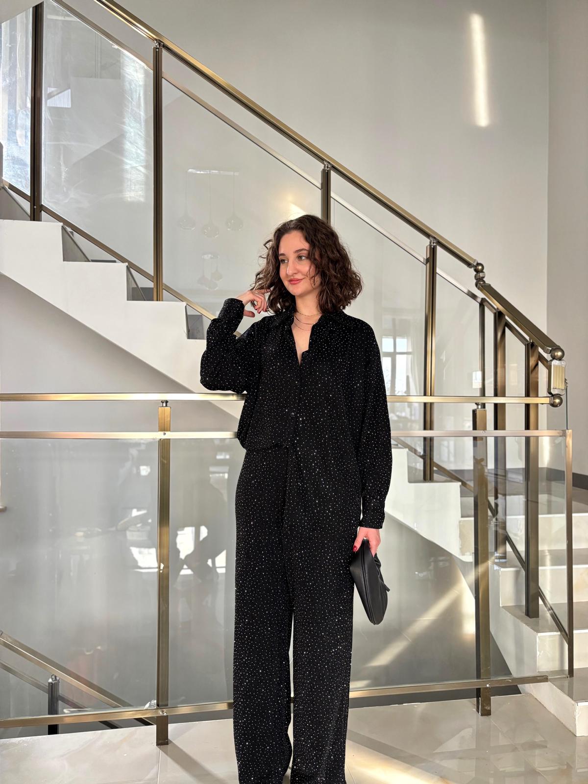 Kendinden Taşlı Pantolon Gömlek Takım