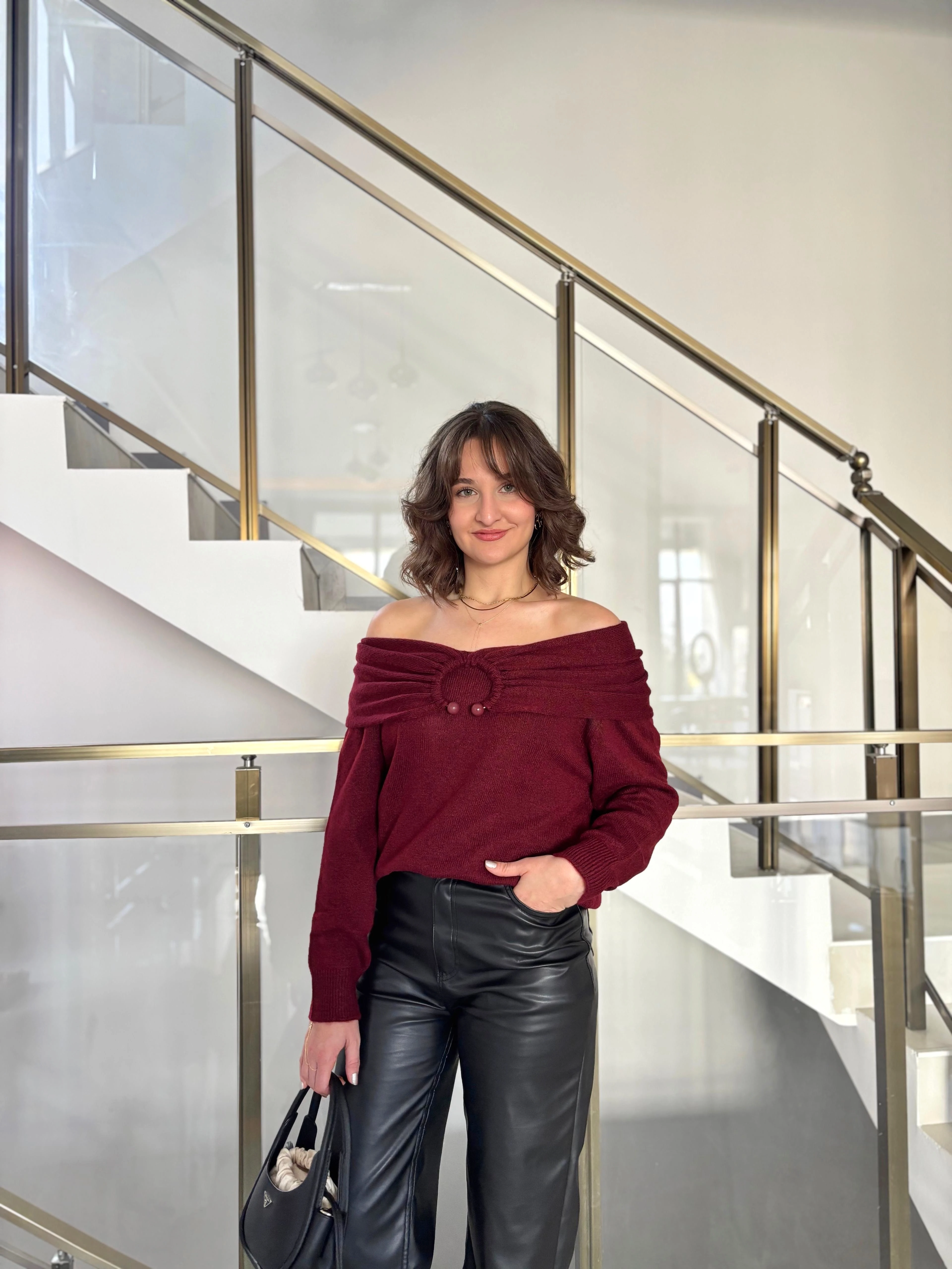 Madonna Yaka Toka Detaylı Triko