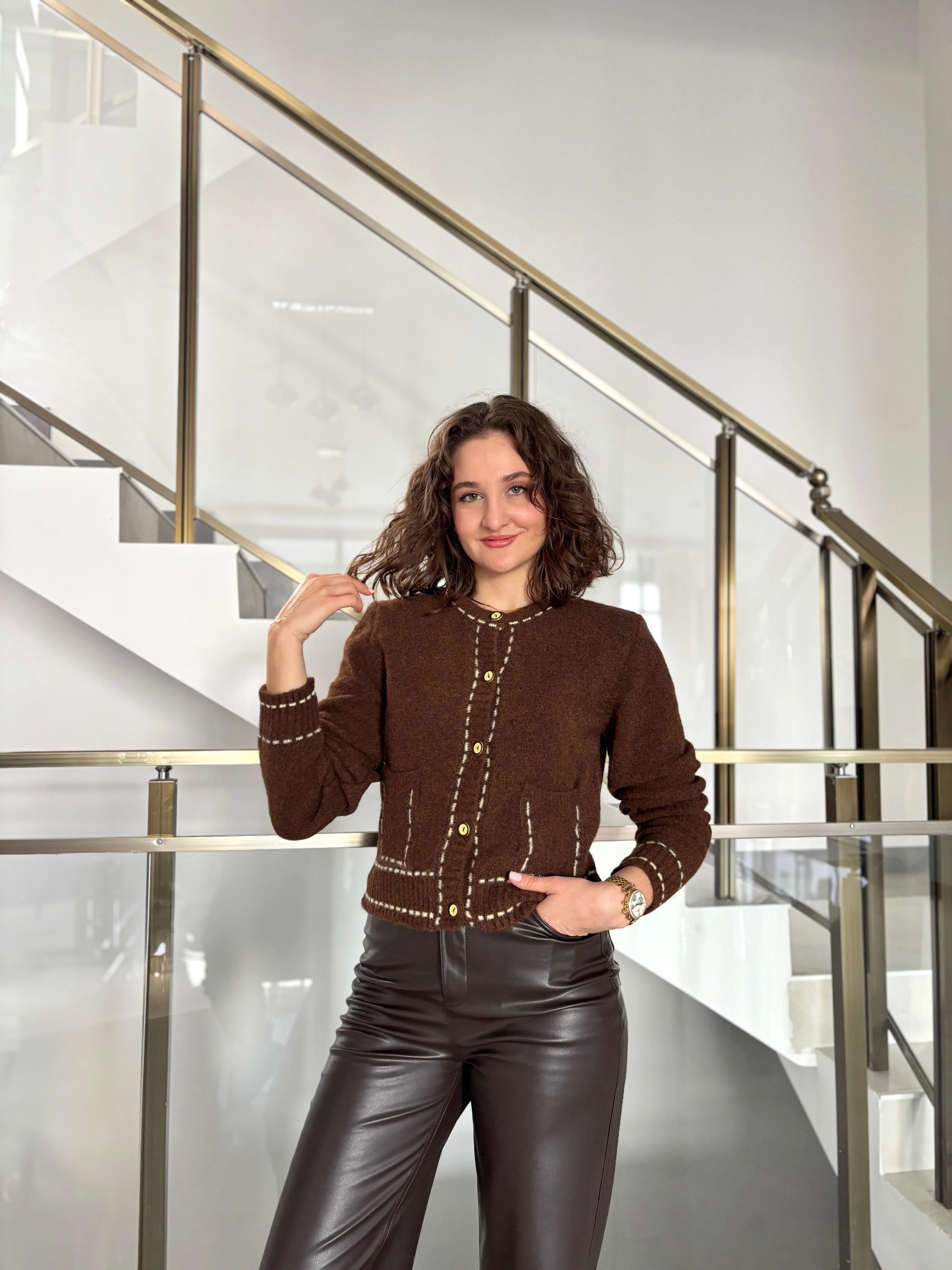 Biye Detaylı Cepli Yumoş Triko Hırka