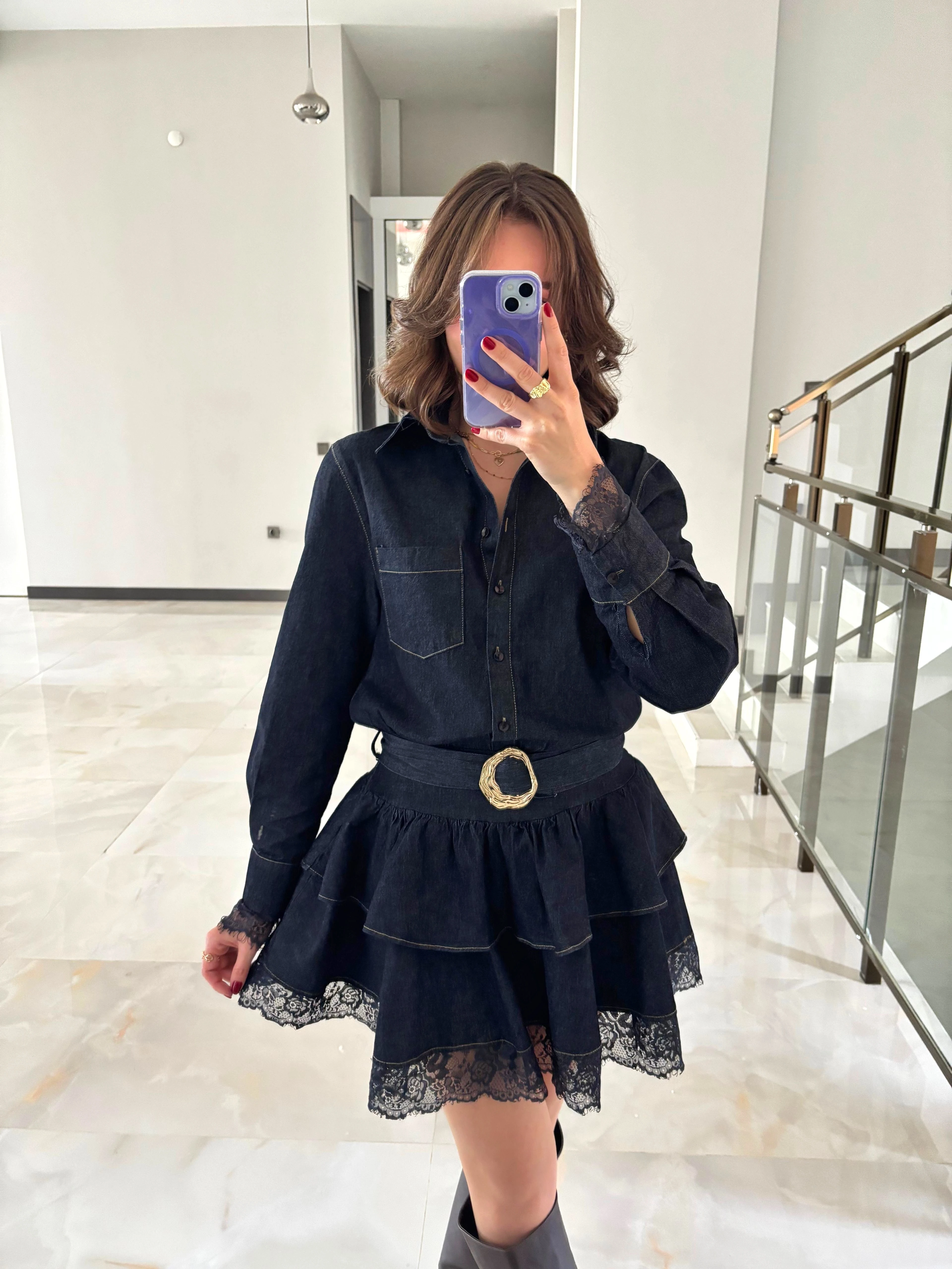 Etek Ucu Ve Kolları Dantelli Beli Kemerli Denim Elbise