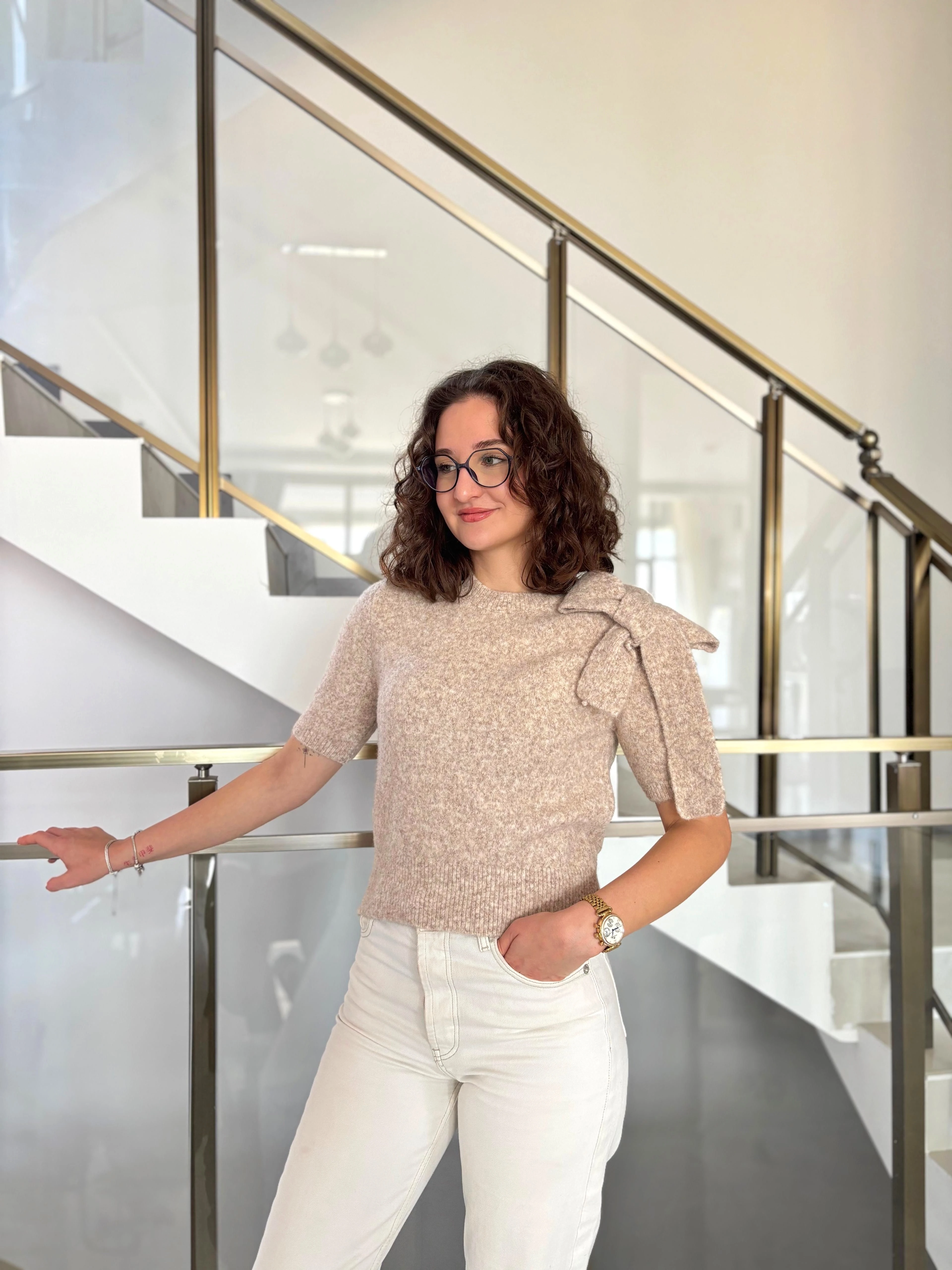 Fiyonk Detaylı Yumoş Triko Kazak - Taş Rengi