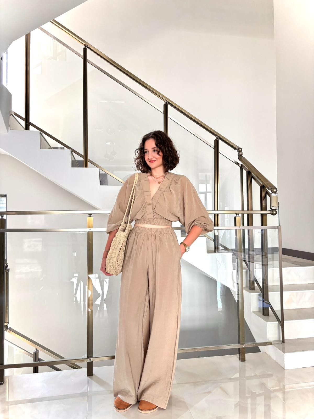 Premium V Yaka Crop Pantolon Takım(Astarlıdır)