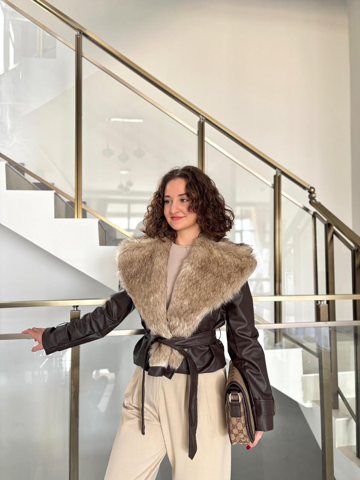 Premium Yakası Kürklü Kahve Deri Ceket