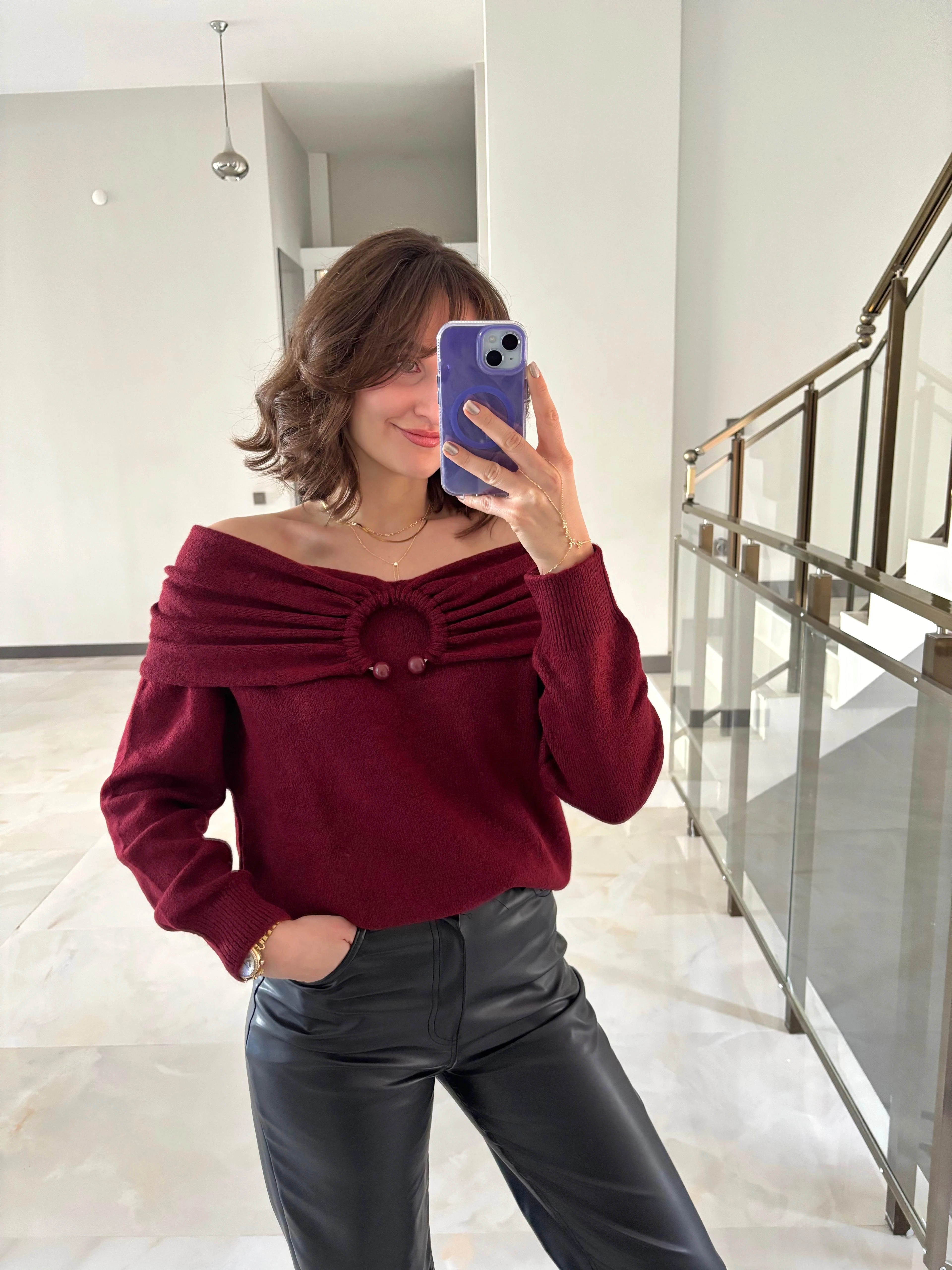 Madonna Yaka Toka Detaylı Triko