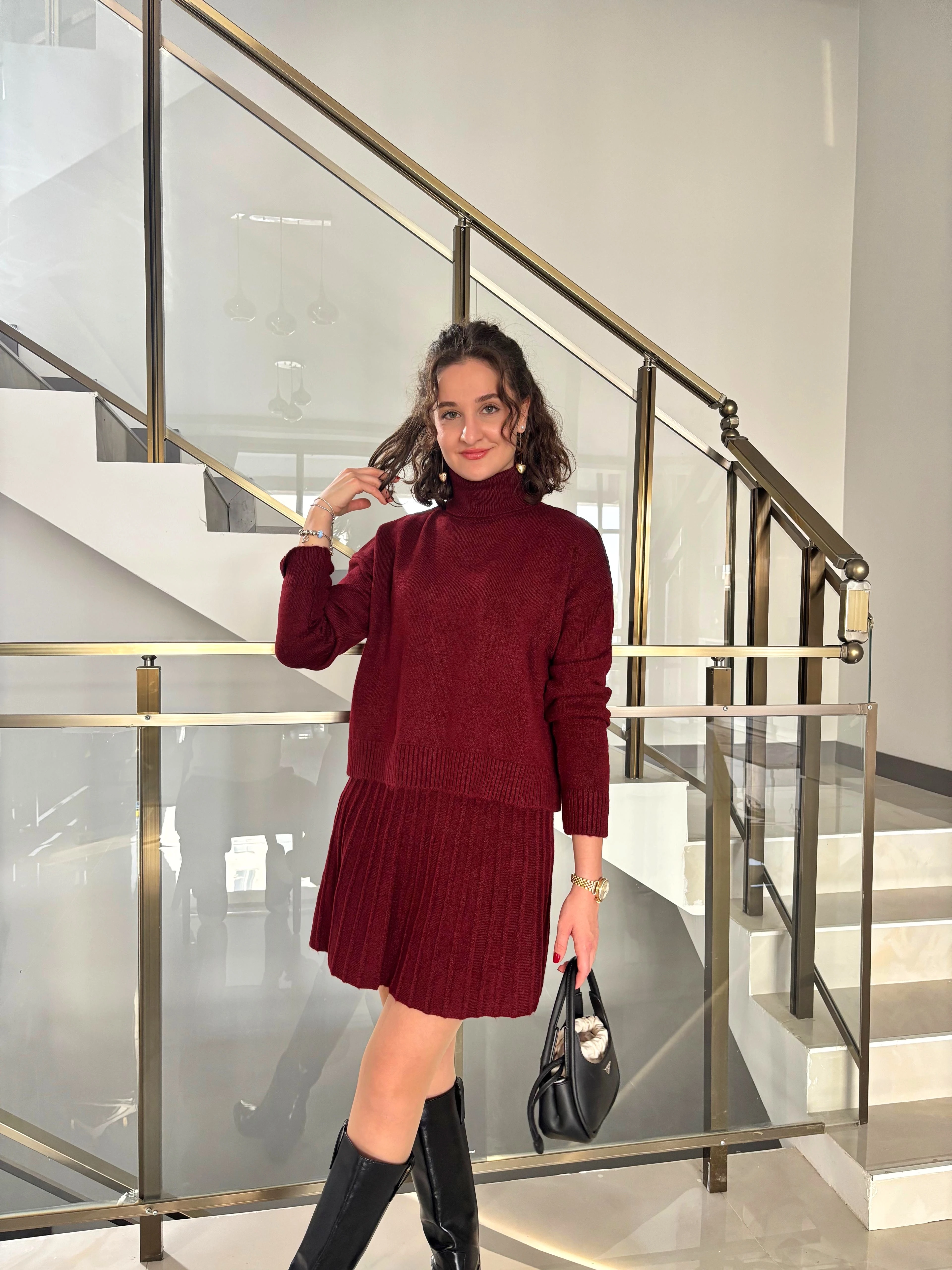 Boğazlı Kazak Etekli Triko Takım