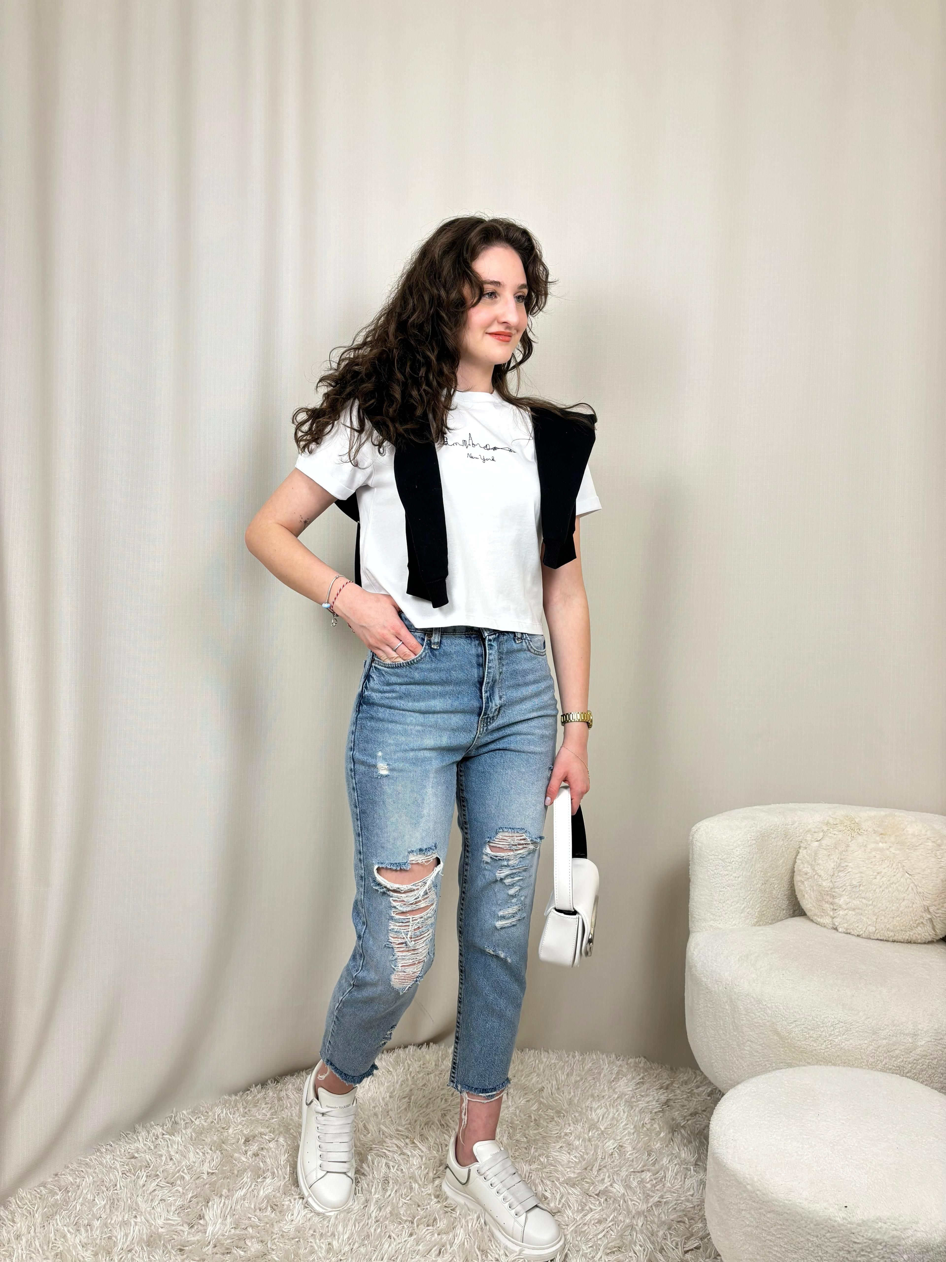 Mavi Yırtıklı Mom Jean