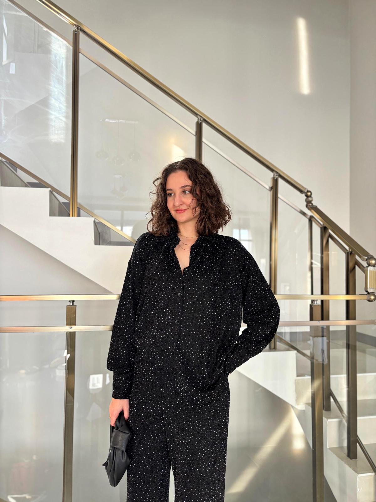 Kendinden Taşlı Pantolon Gömlek Takım