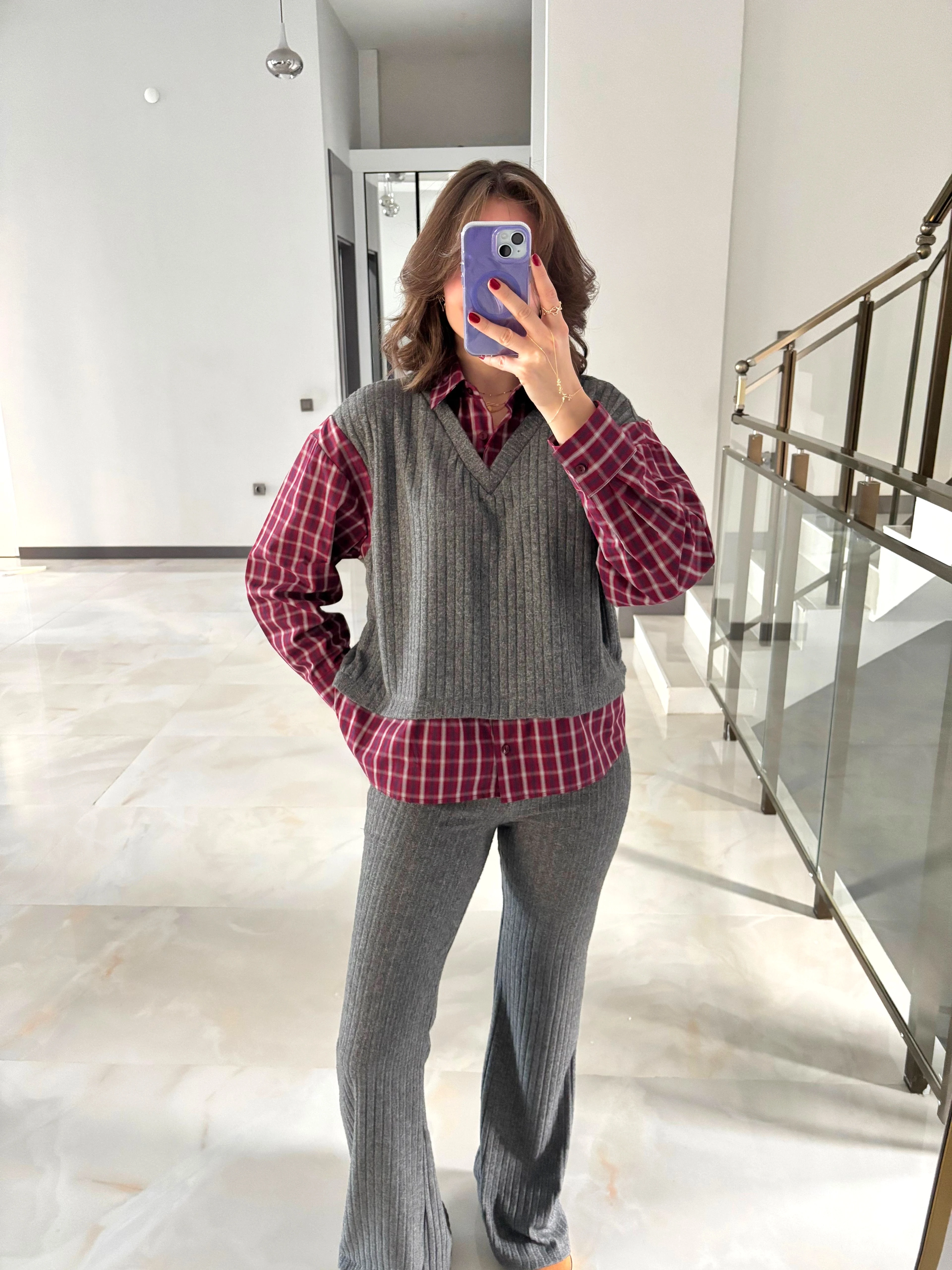 Gömlek Detaylı Triko Pantolon Takım