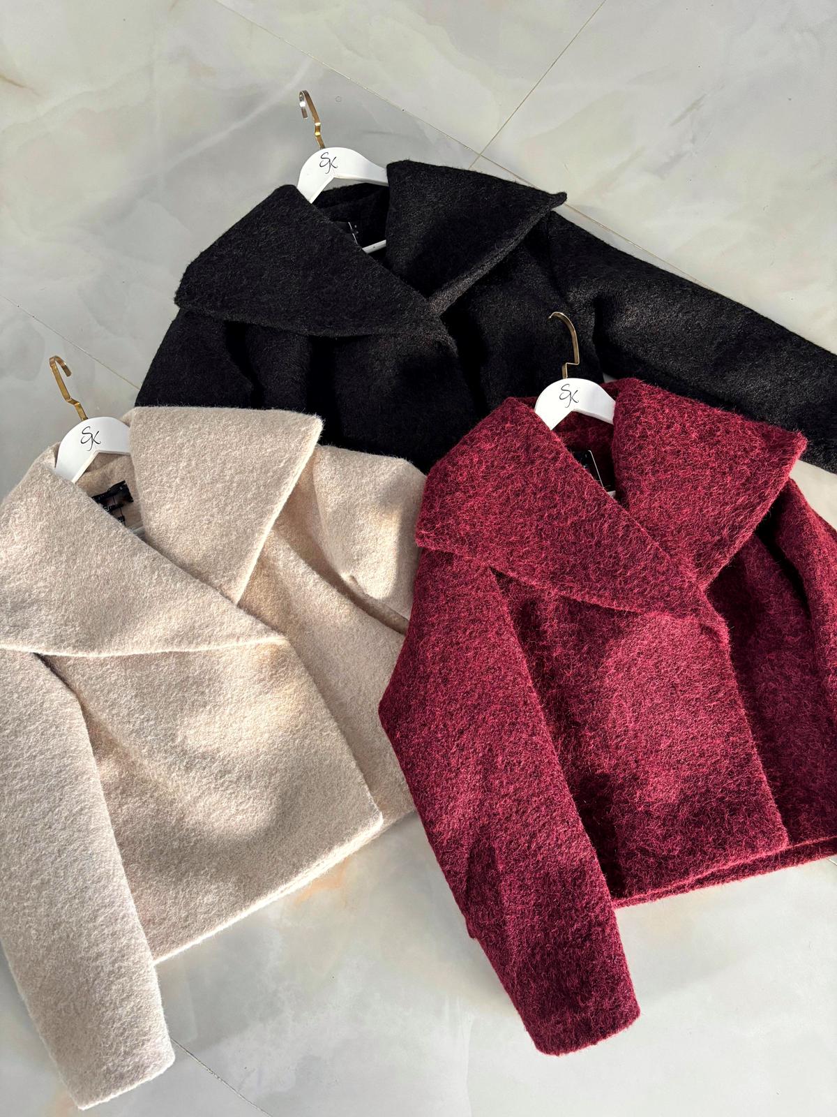 Geniş Şal Yaka Dokulu Kısa Kaban