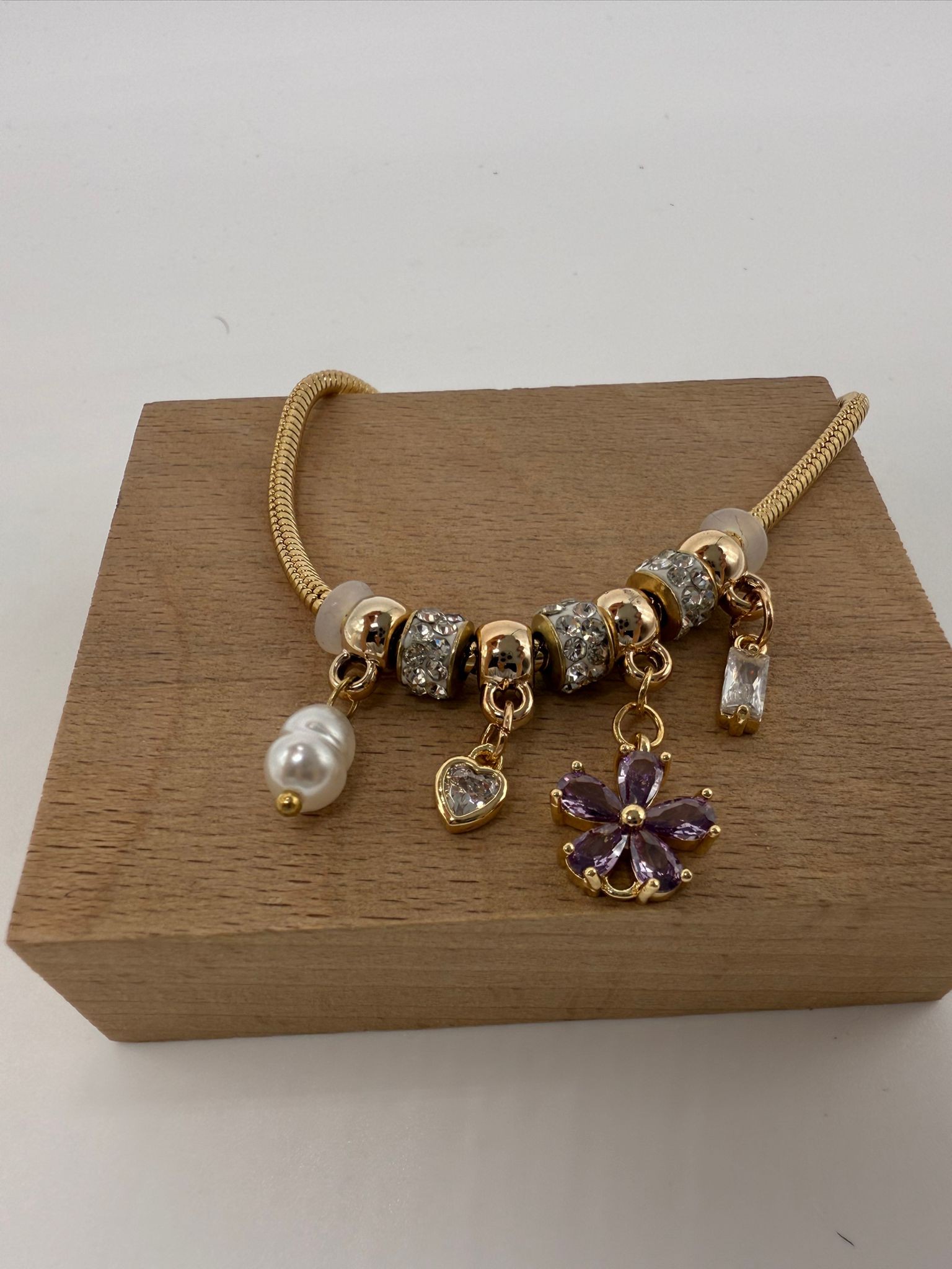 charm bileklik