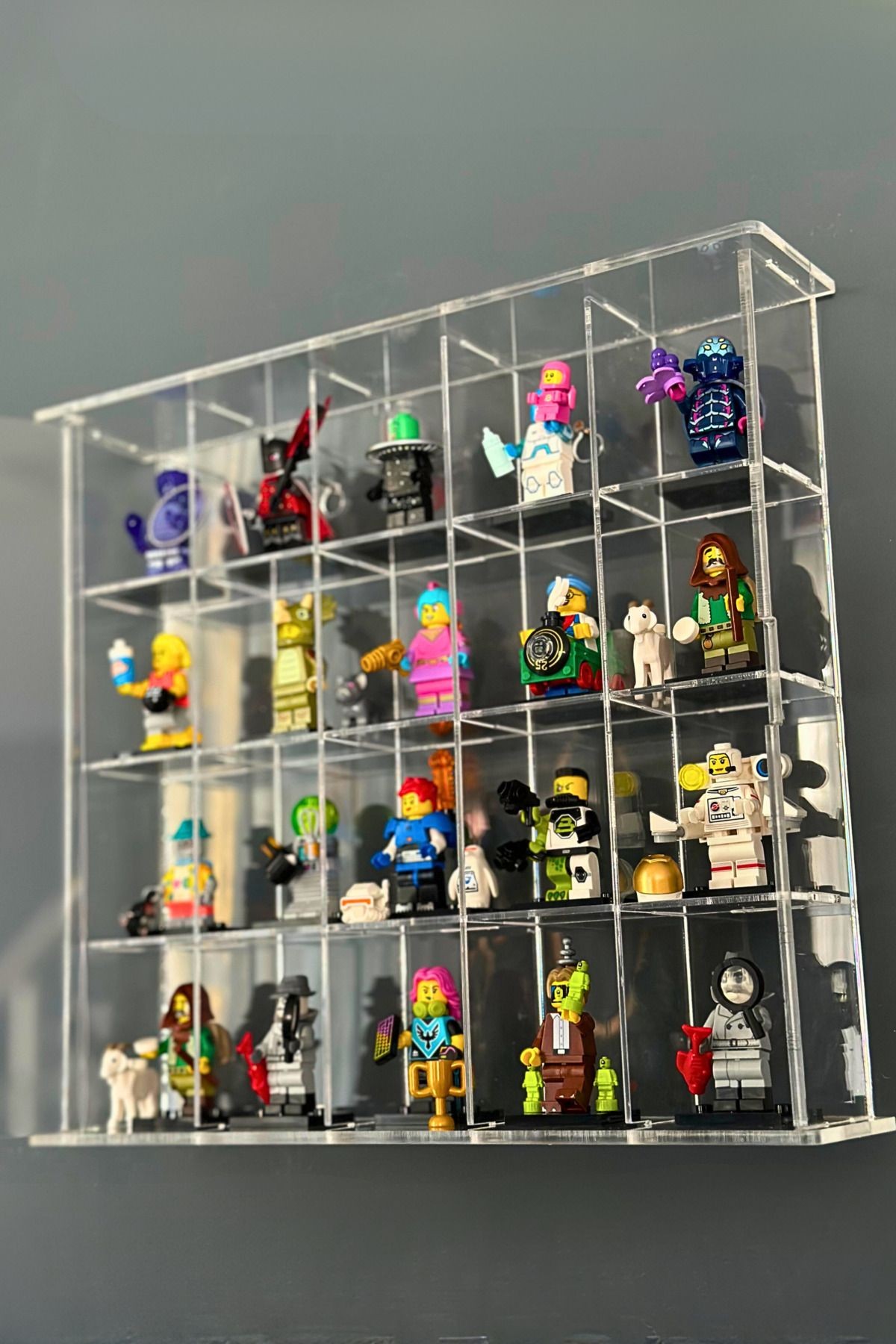 Kapaklı Pleksi Minifigür Yapı Oyuncakları Sergileme Rafı