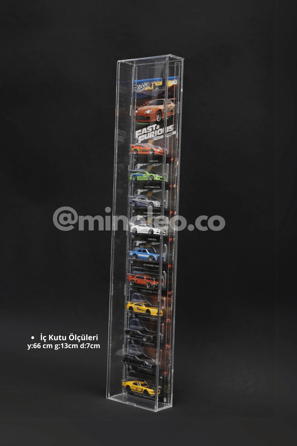 10’lu Kapaklı Pleksi Hot Wheels Premium Uzun Kartonet Dikey Araç Sergileme Duvar Rafı