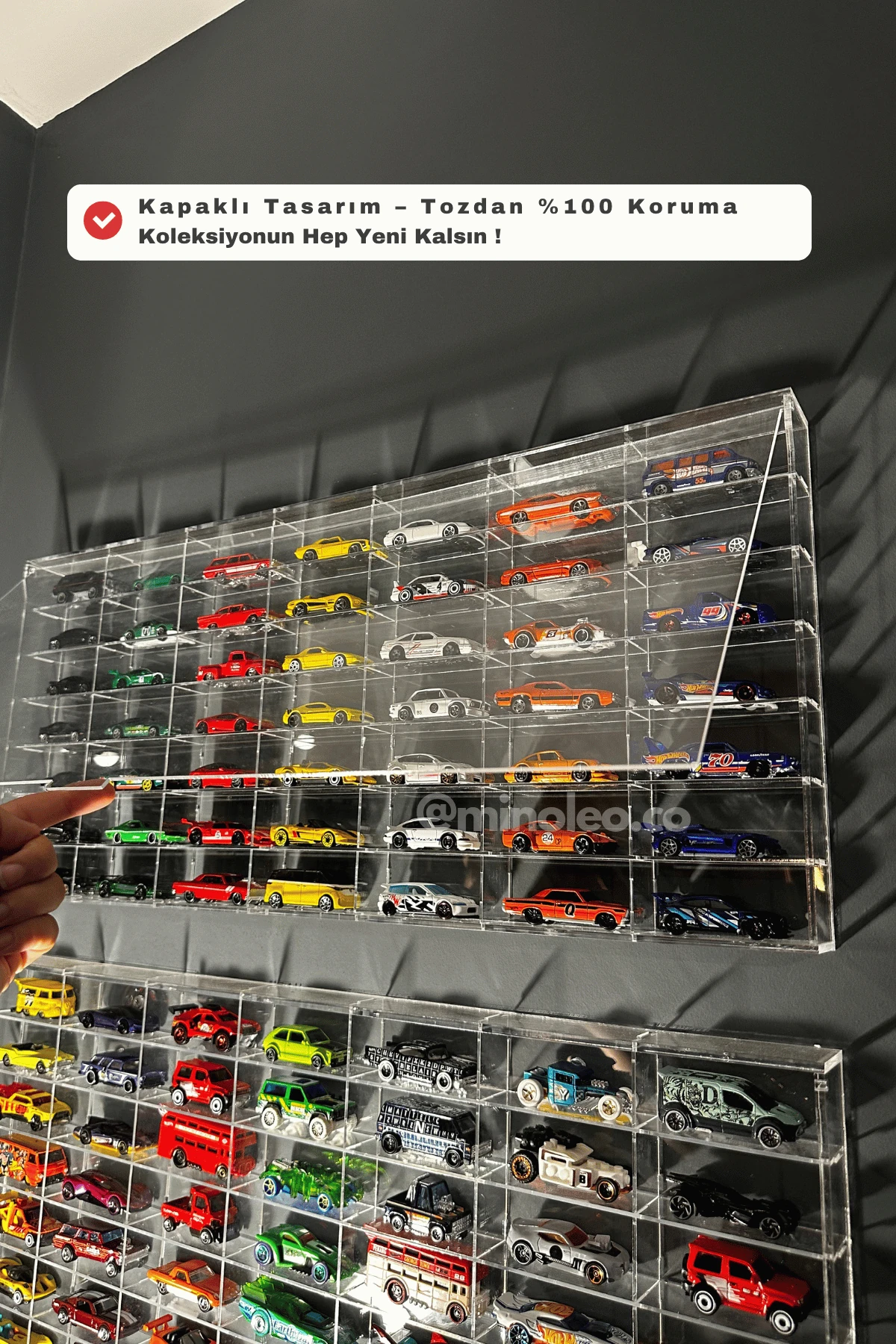 HOT WHEELS  PLEKSİ KAPAKLI DUVAR ARABA RAFI – MİNOLEO 49’LUK ORİJİNAL PREMIUM SERİ (5MM ÇERÇEVELİ) Led Hediyeli 