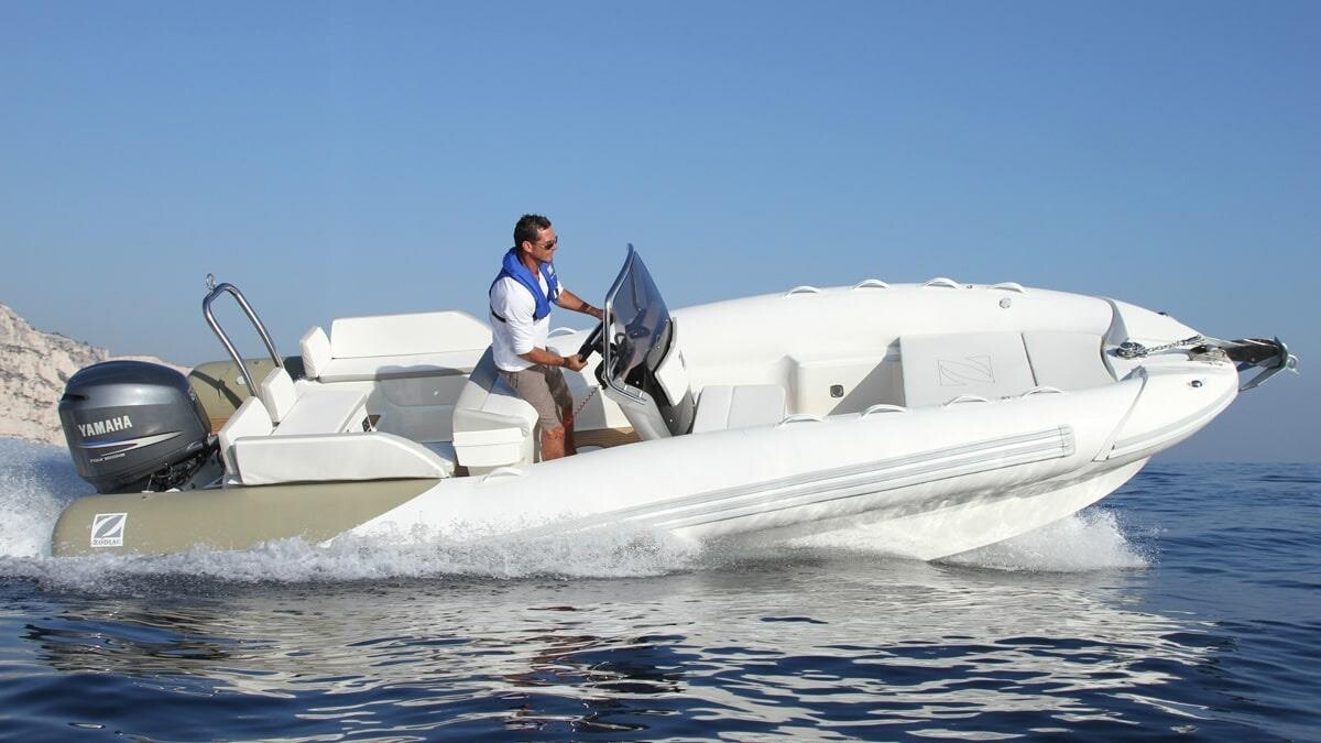 Zodiac N-Zo 680 Şişme Bot + Suzuki 250 HP Deniz Motoru