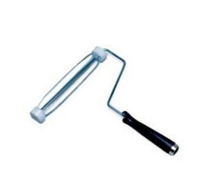 Rulo sapı. Ergonomik plastik tutamaklı.