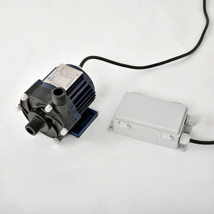Blue Airco Manyetik Klima Pompası, 12V, IP68. Max 12000Btu