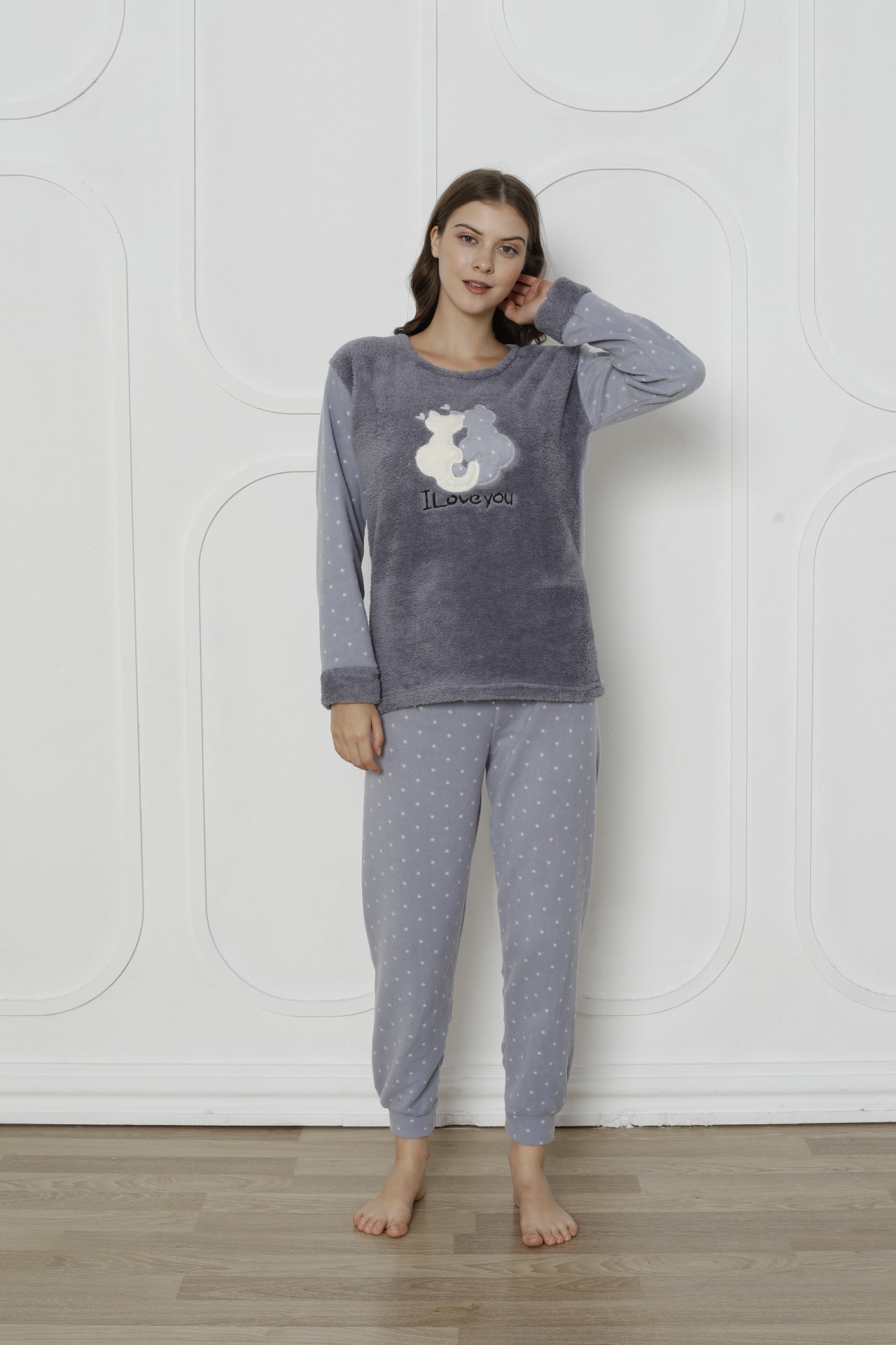 Fawn 3011 Peluş Welsoft Polar Kışlık Kadın Ev Kedi İşlemli Pijama Takımı
