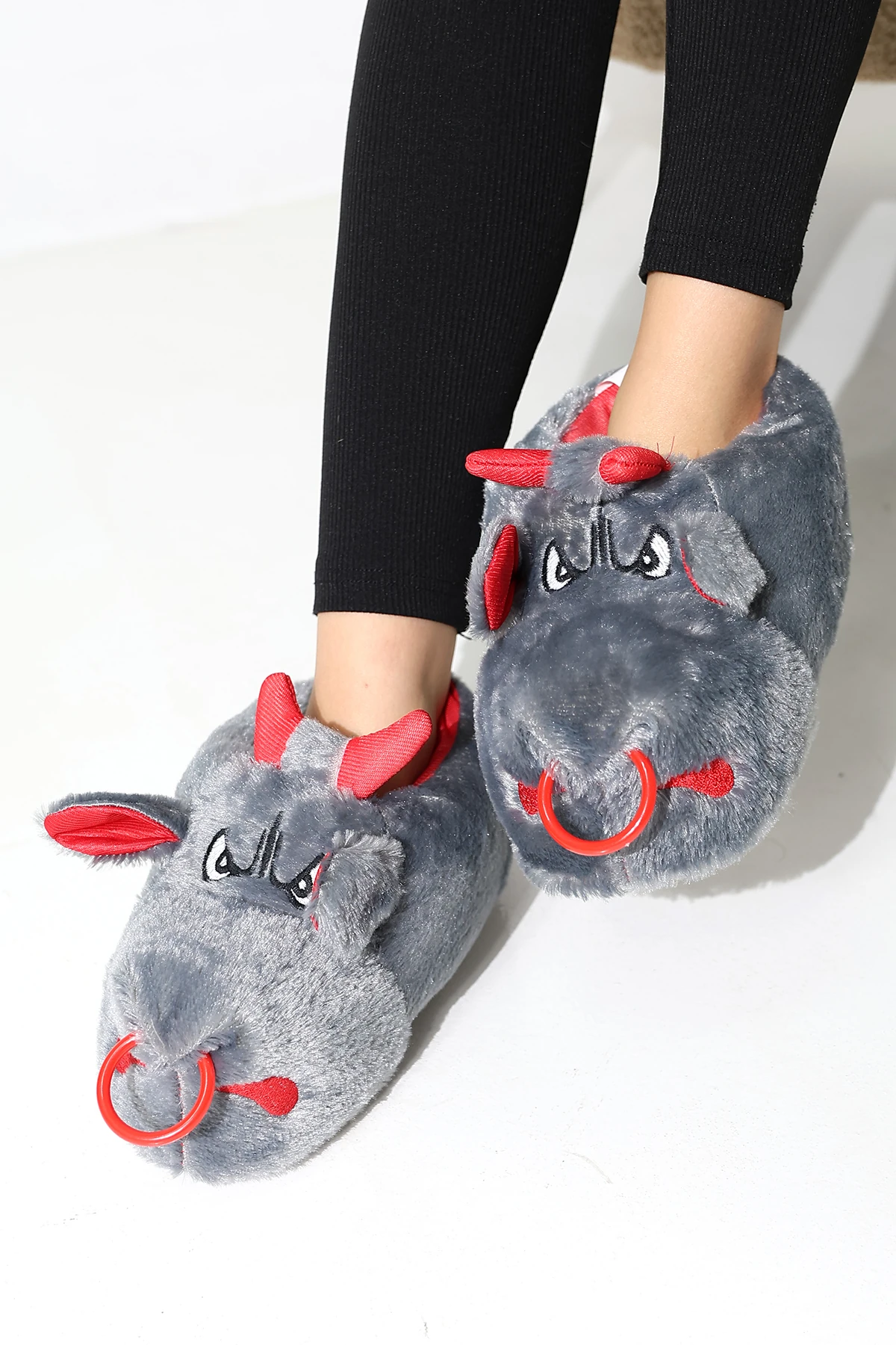 Hayvanlı B20 Boğa Modelli Kışlık Kadın Erkek Panduf Ev Içi Sessiz Taban Panduf