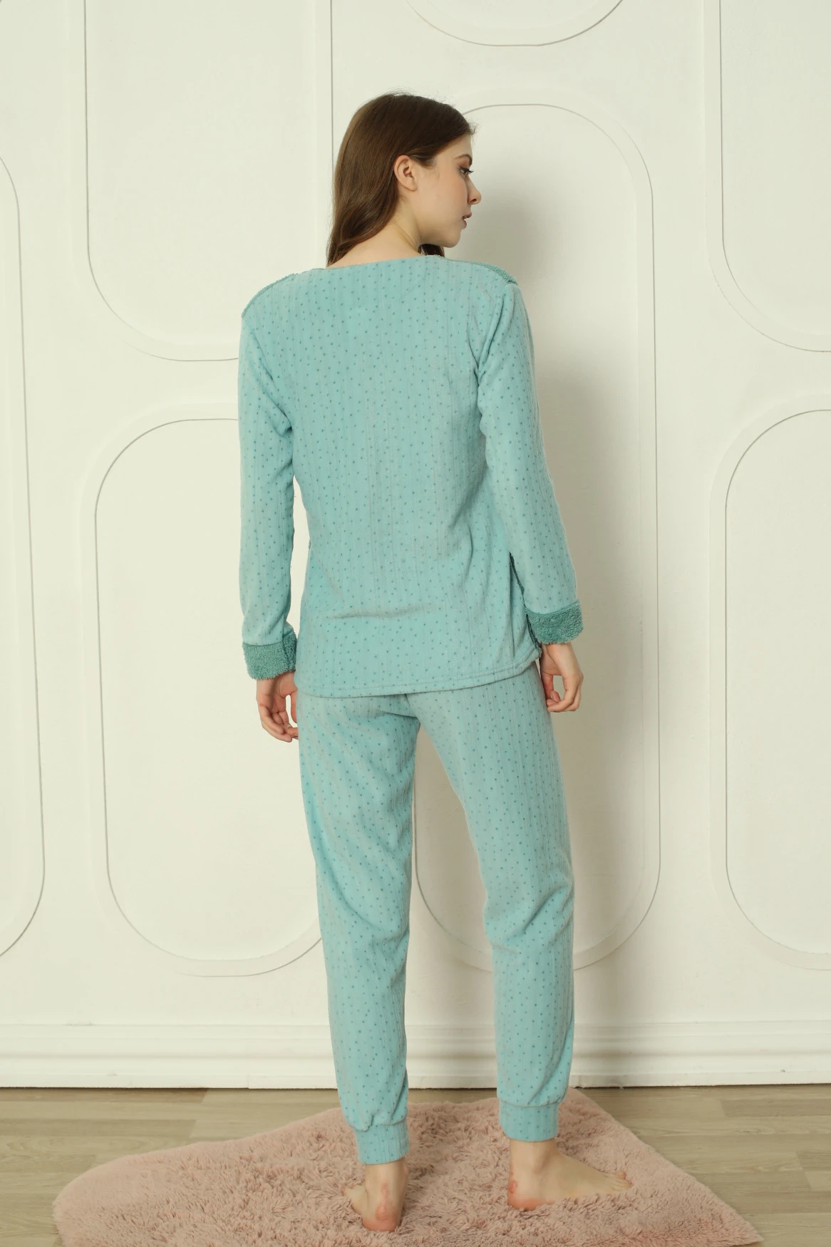 Fawn 3300 Peluş Welsoft Polar Kışlık Sevimli Tavşanlı Kadın Pijama Takımı