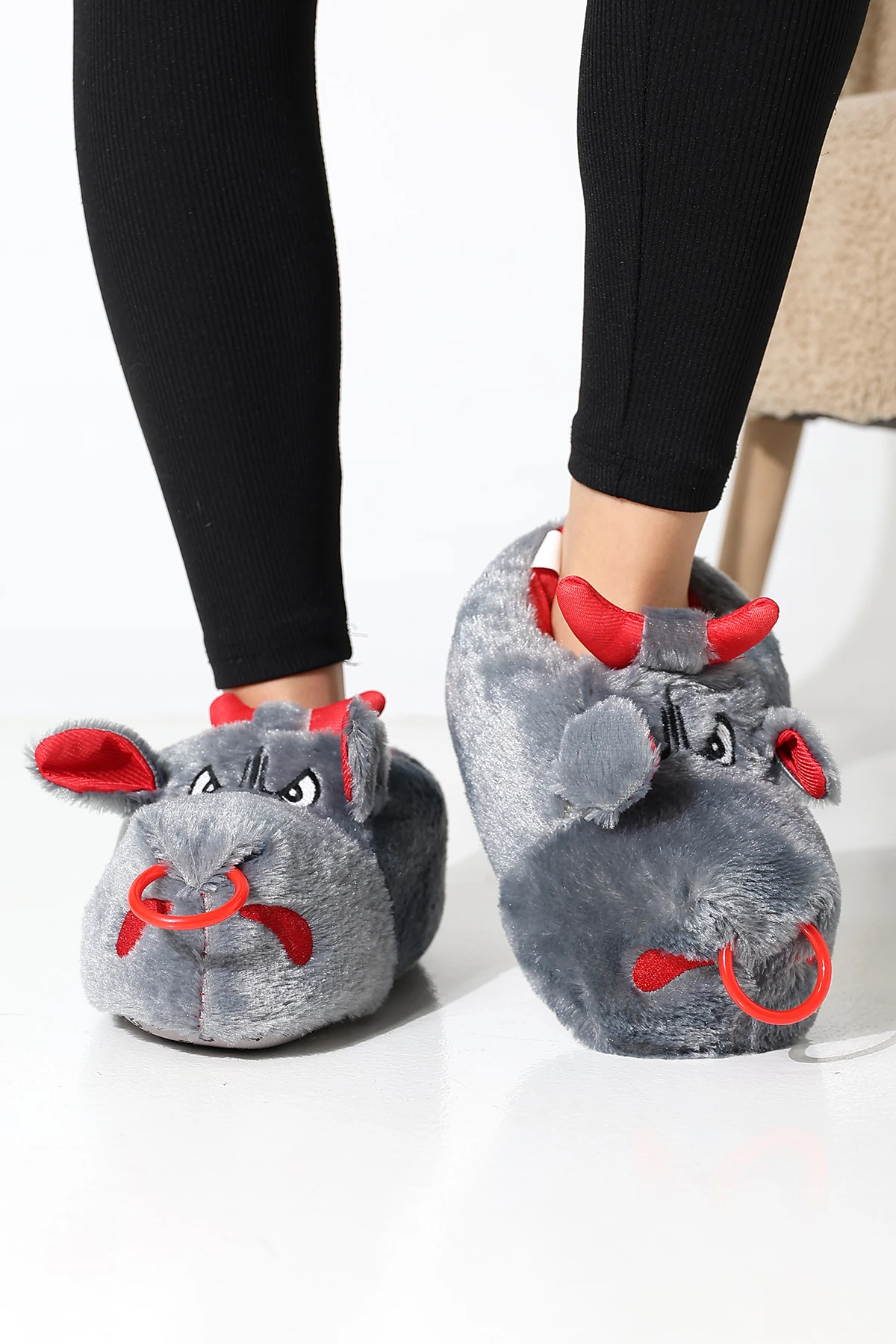 Hayvanlı B20 Boğa Modelli Kışlık Kadın Erkek Panduf Ev Içi Sessiz Taban Panduf