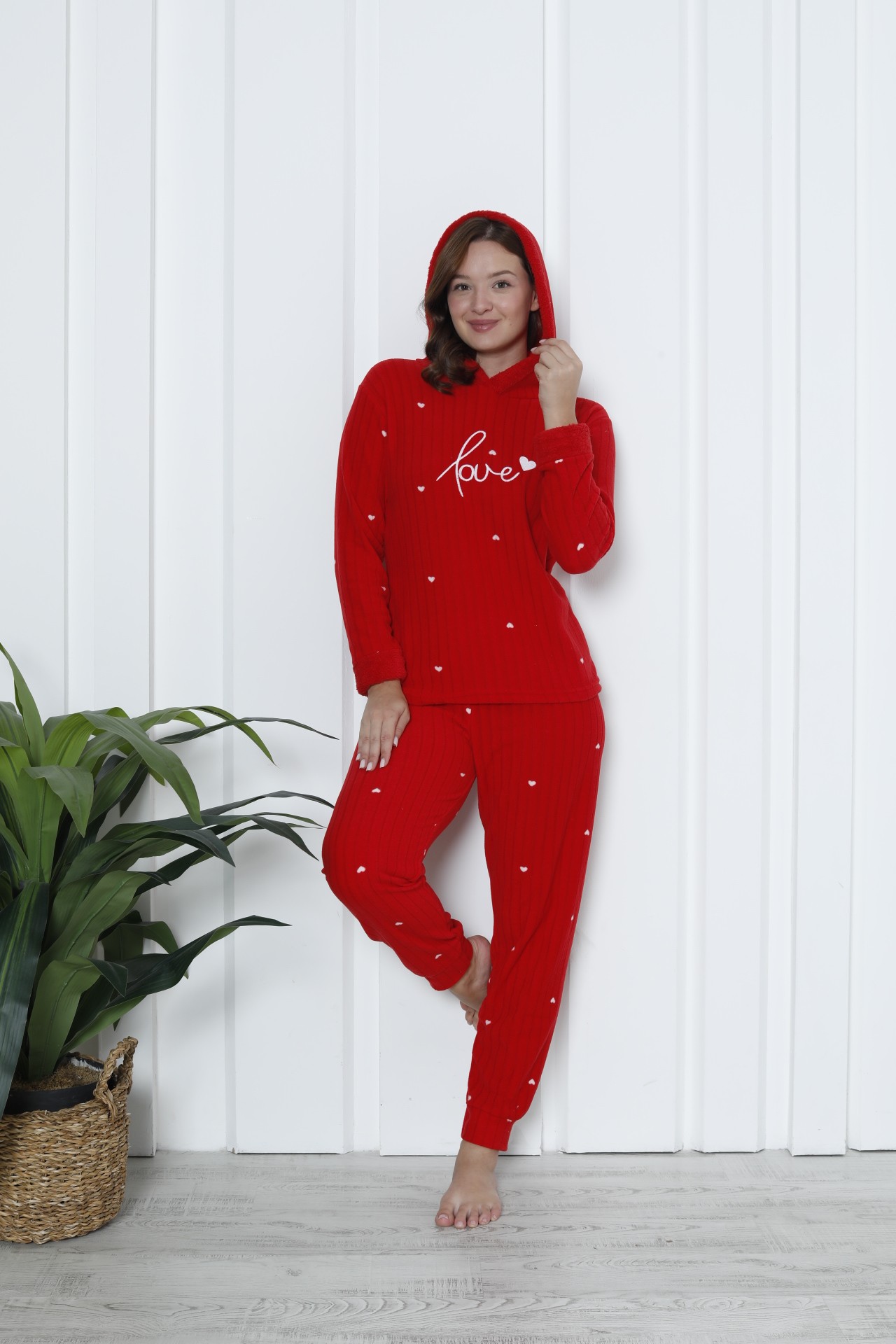 Fawn 3901 Peluş Welsoft Polar Kışlık Kapşonlu Love Kadın Pijama Takımı - Kırmızı