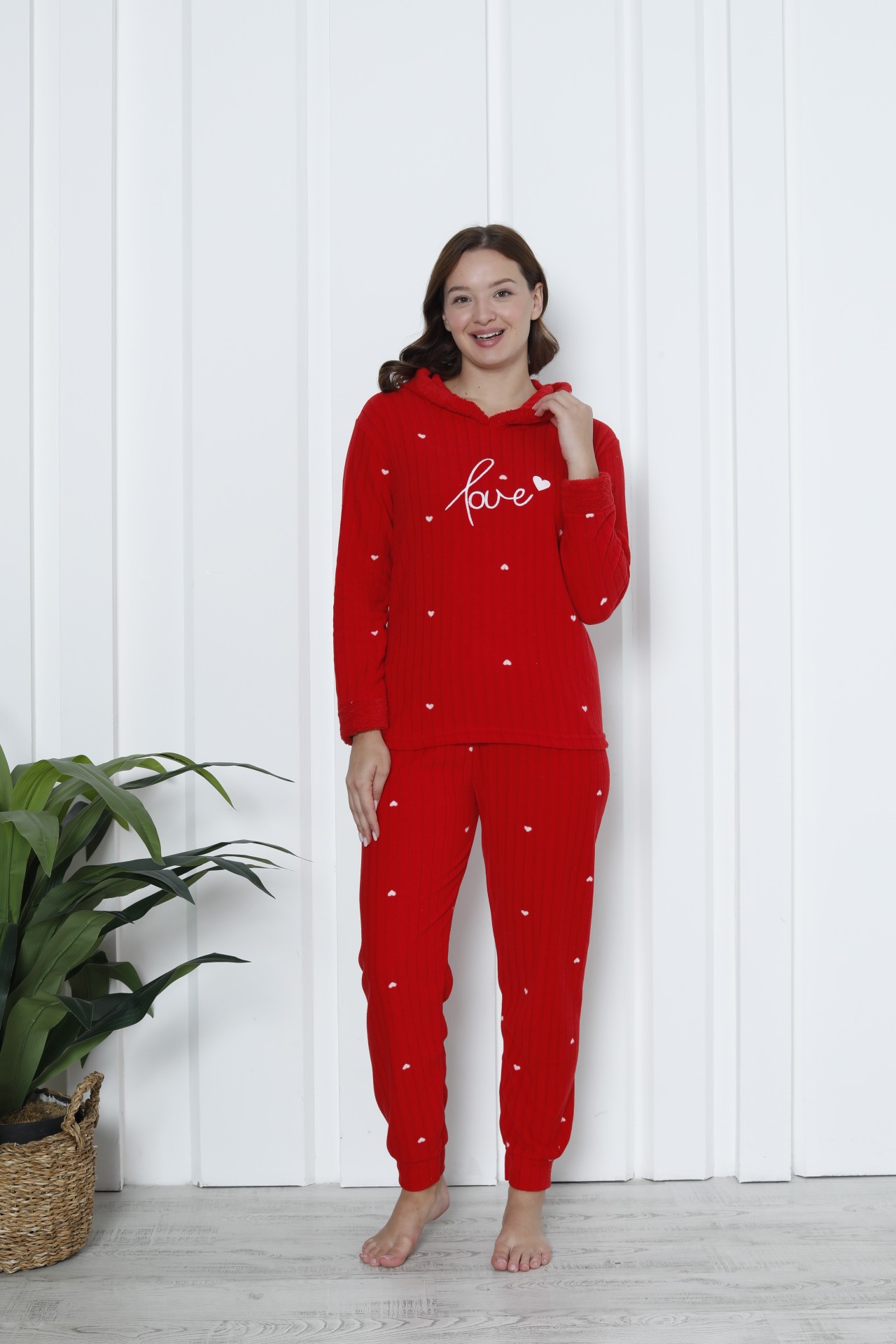 Fawn 3901 Peluş Welsoft Polar Kışlık Kapşonlu Love Kadın Pijama Takımı - Kırmızı