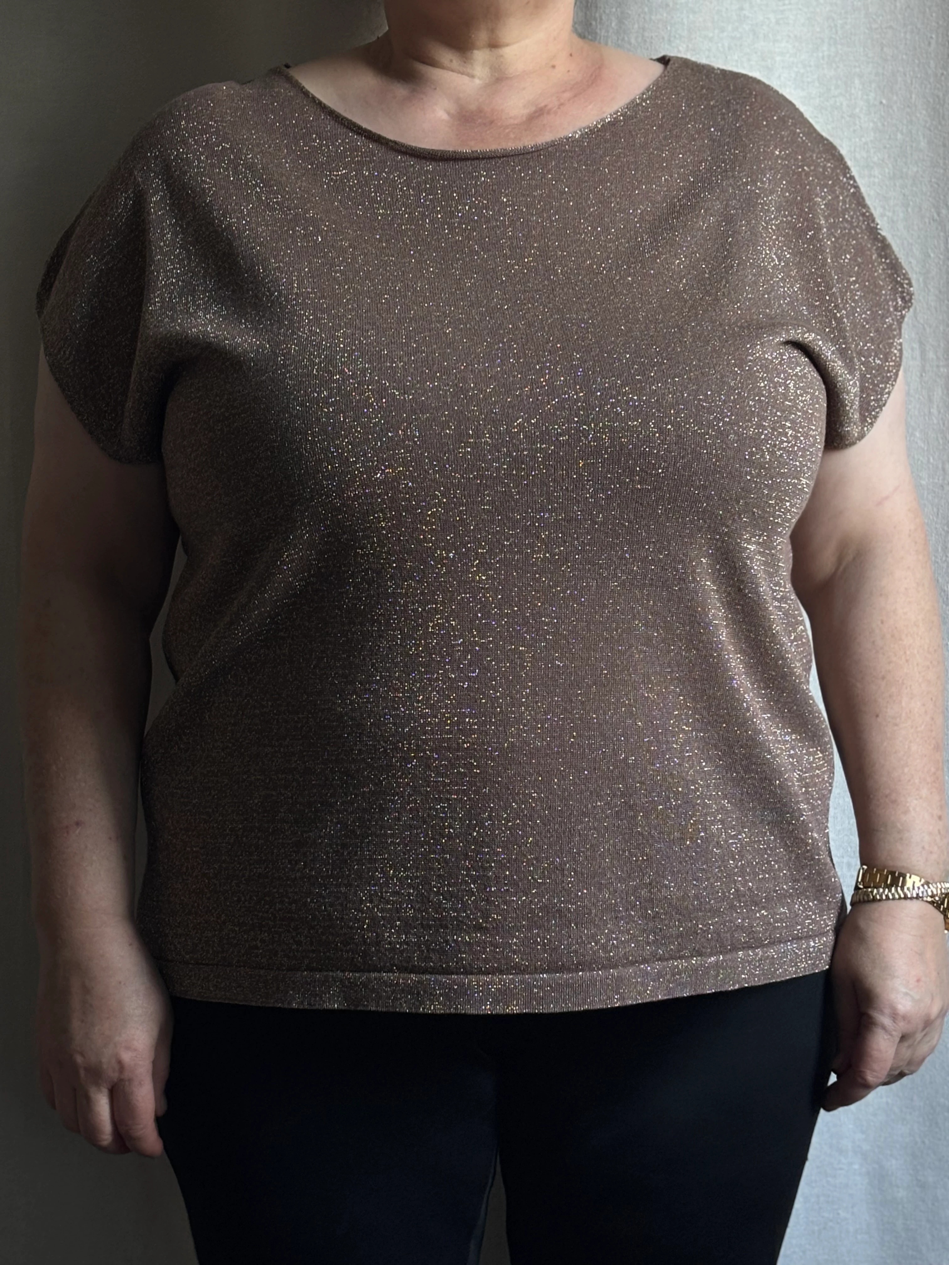 Kısa Kollu Simli Bluz