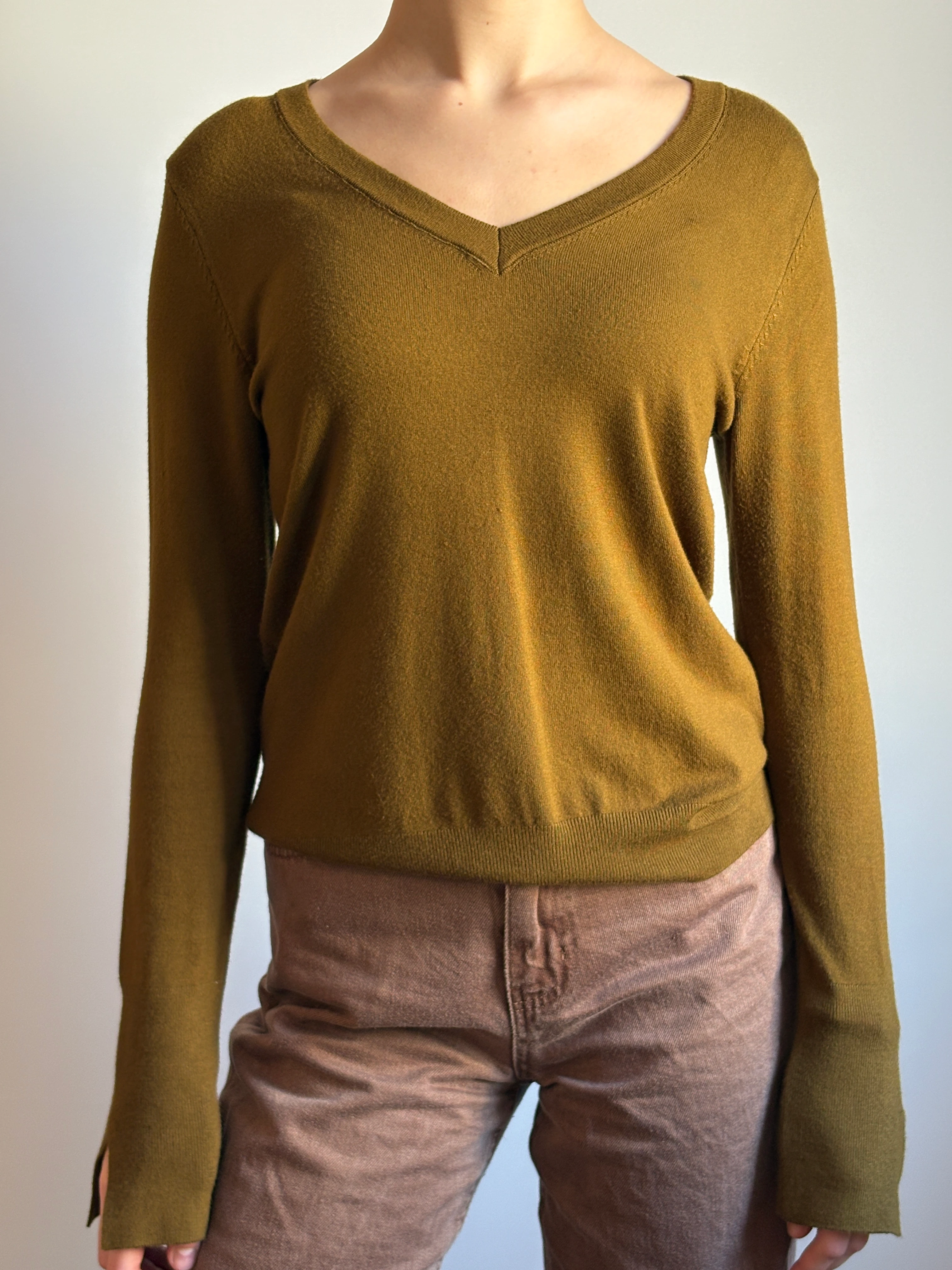 V Yaka Kolu Yırtmaçlı Kazak Yağ Yeşili