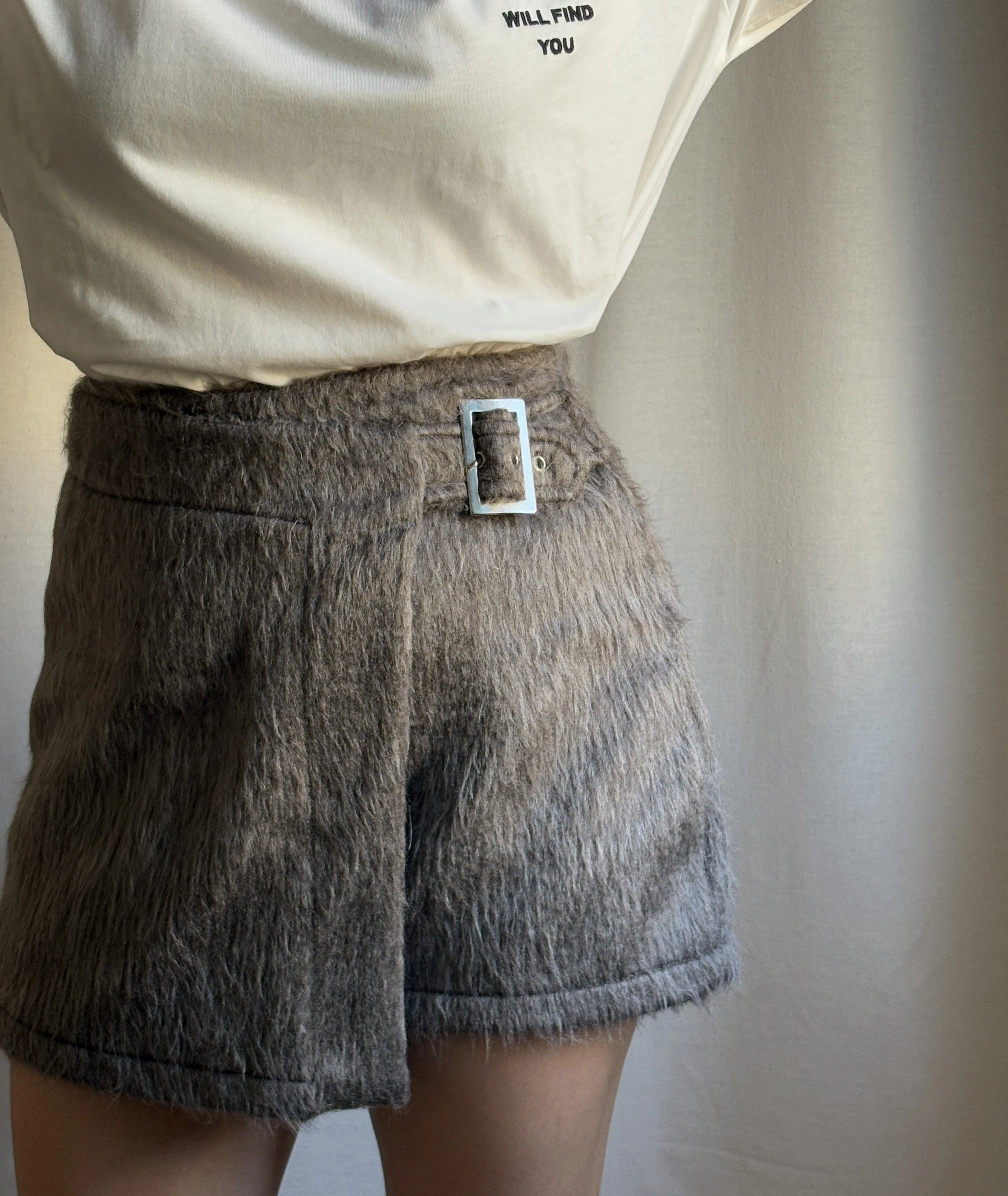 Toka Detaylı Şort Etek