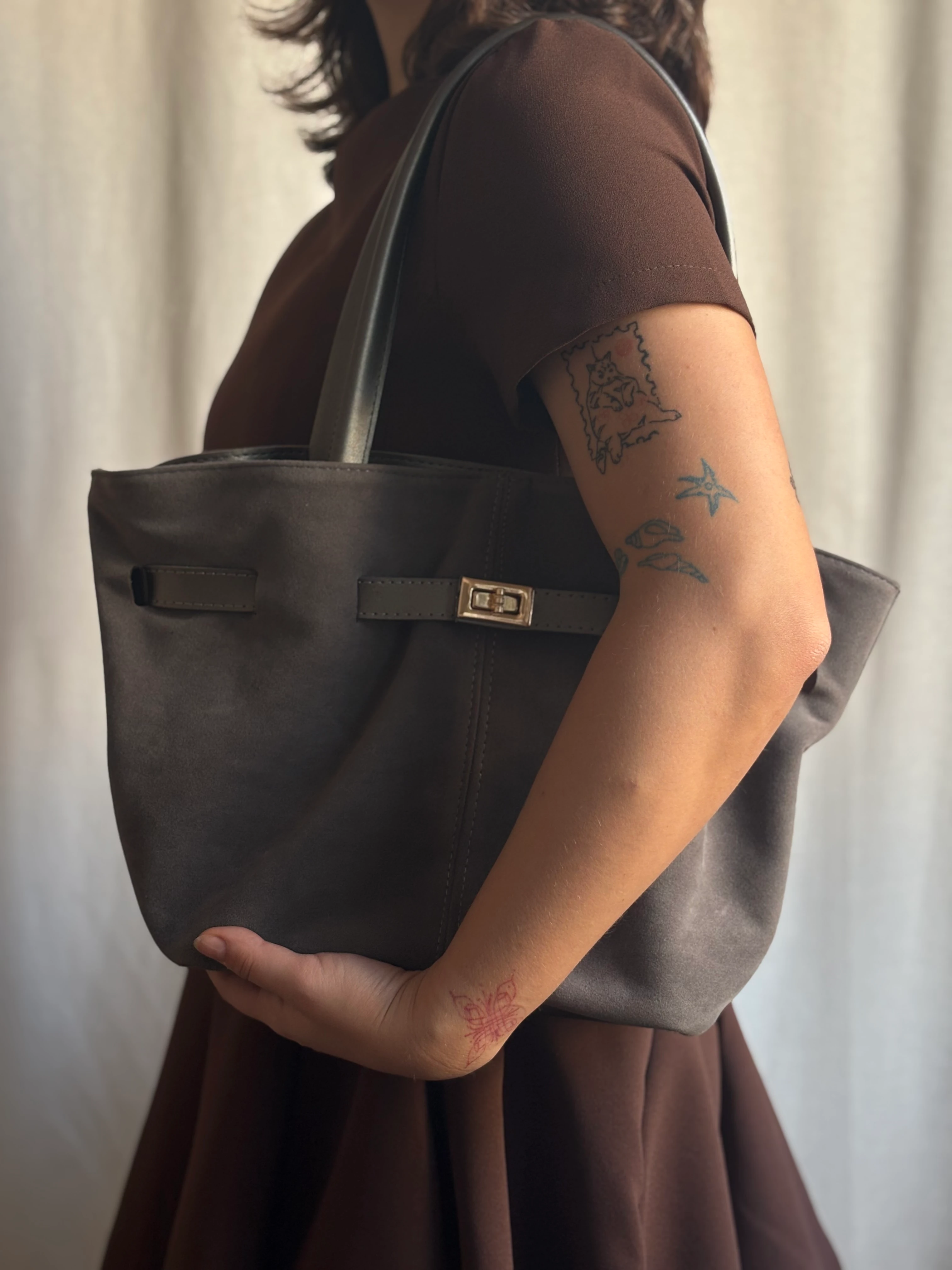 Kemerli Süet Çanta 