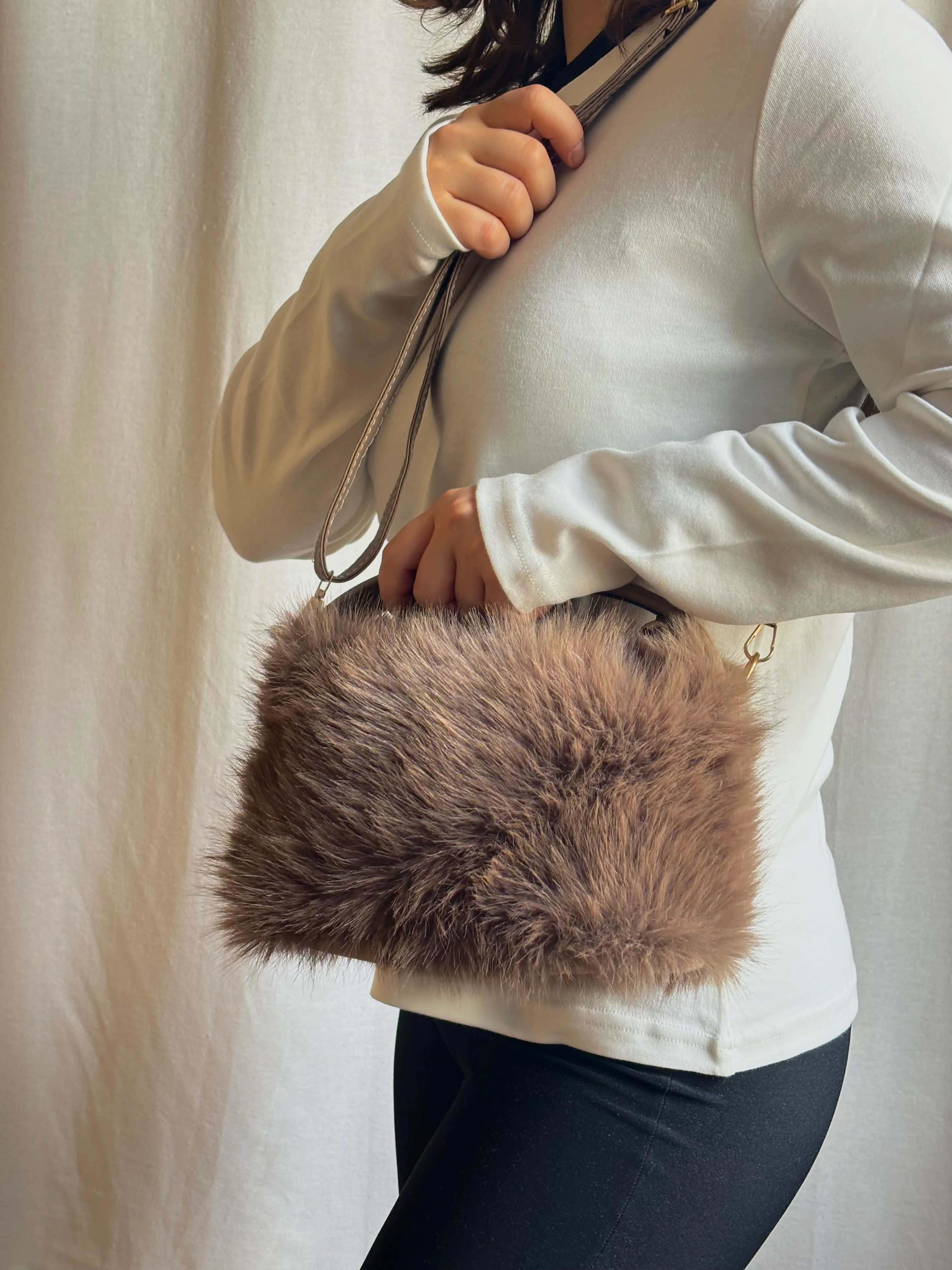 Gold Kilit Detaylı Puf Çanta - Acı Kahve