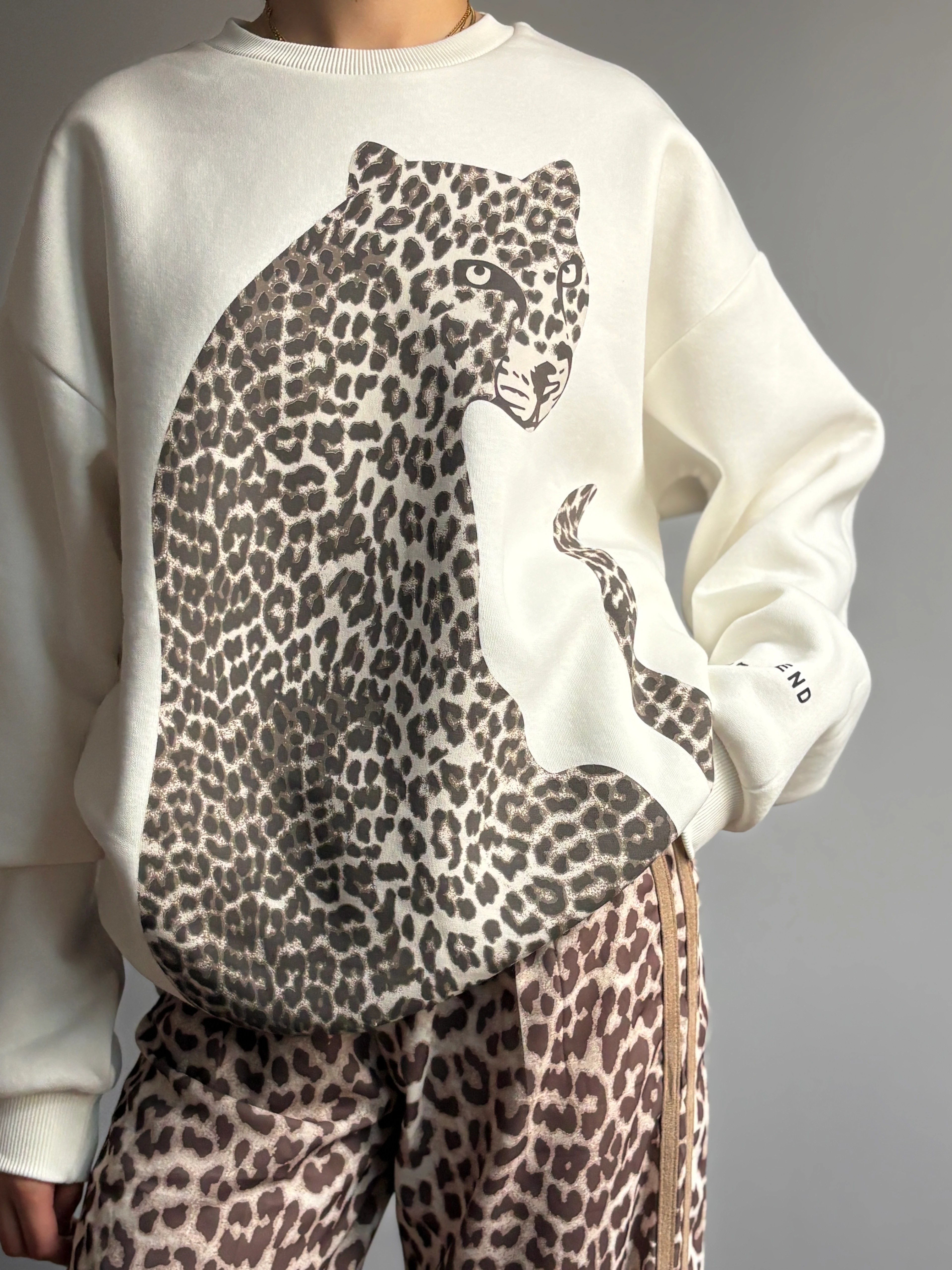 Leopar Baskı Detaylı Sweatshirt