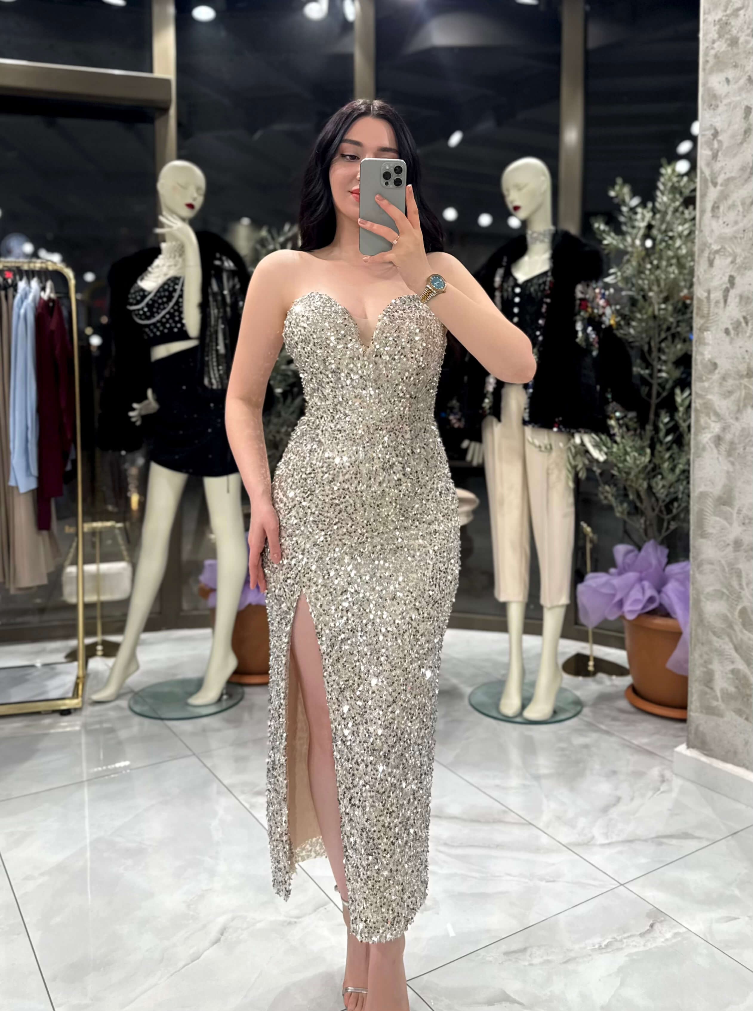Agnes Kalp Yaka Önden Yırtmaçlı Midi Boy Elbise Bej