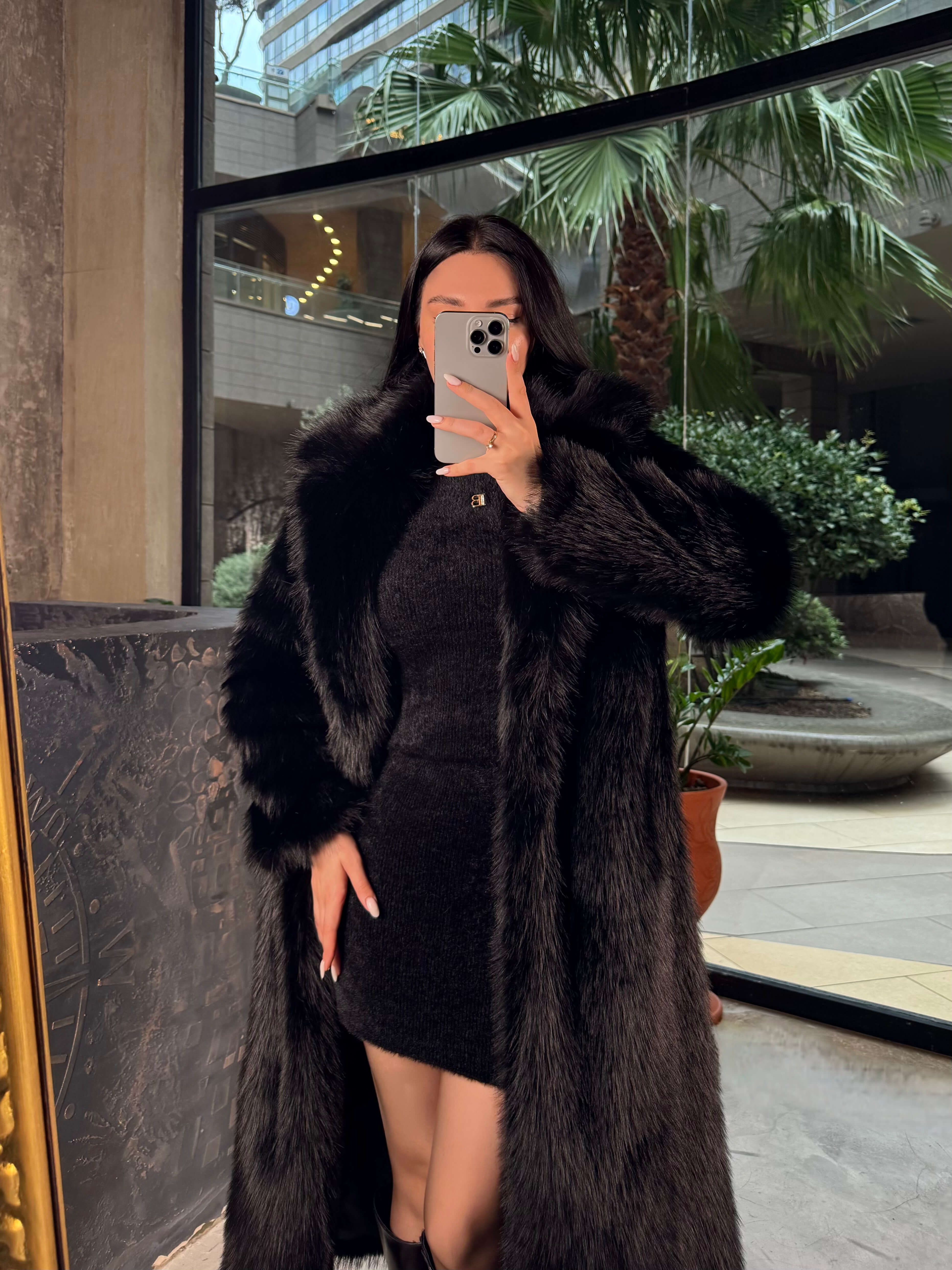 Loyra Kruvaze Yaka Uzun Kürk Kaban Siyah