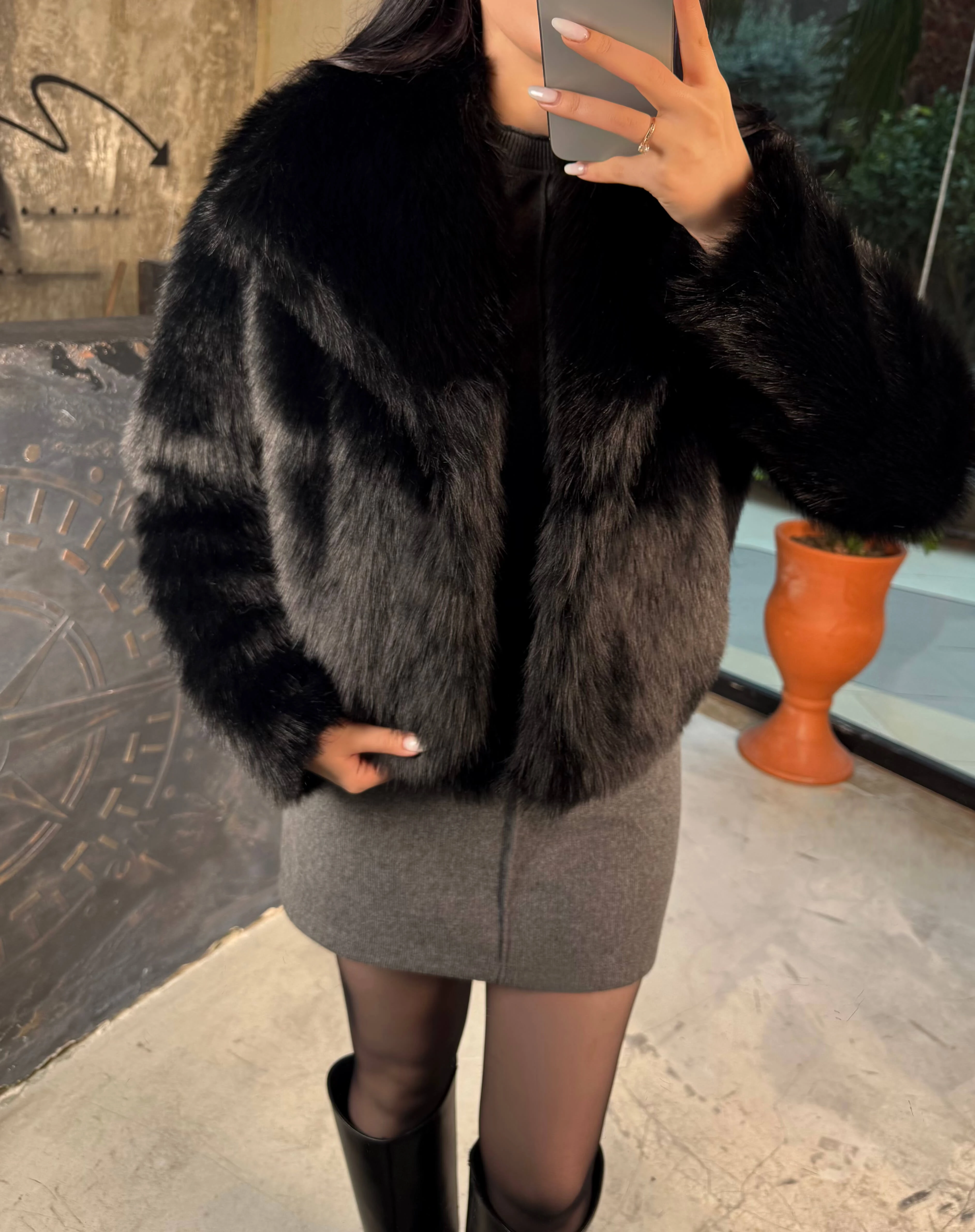 Heyra Şal Yaka Kürk  Kısa Kaban-Siyah